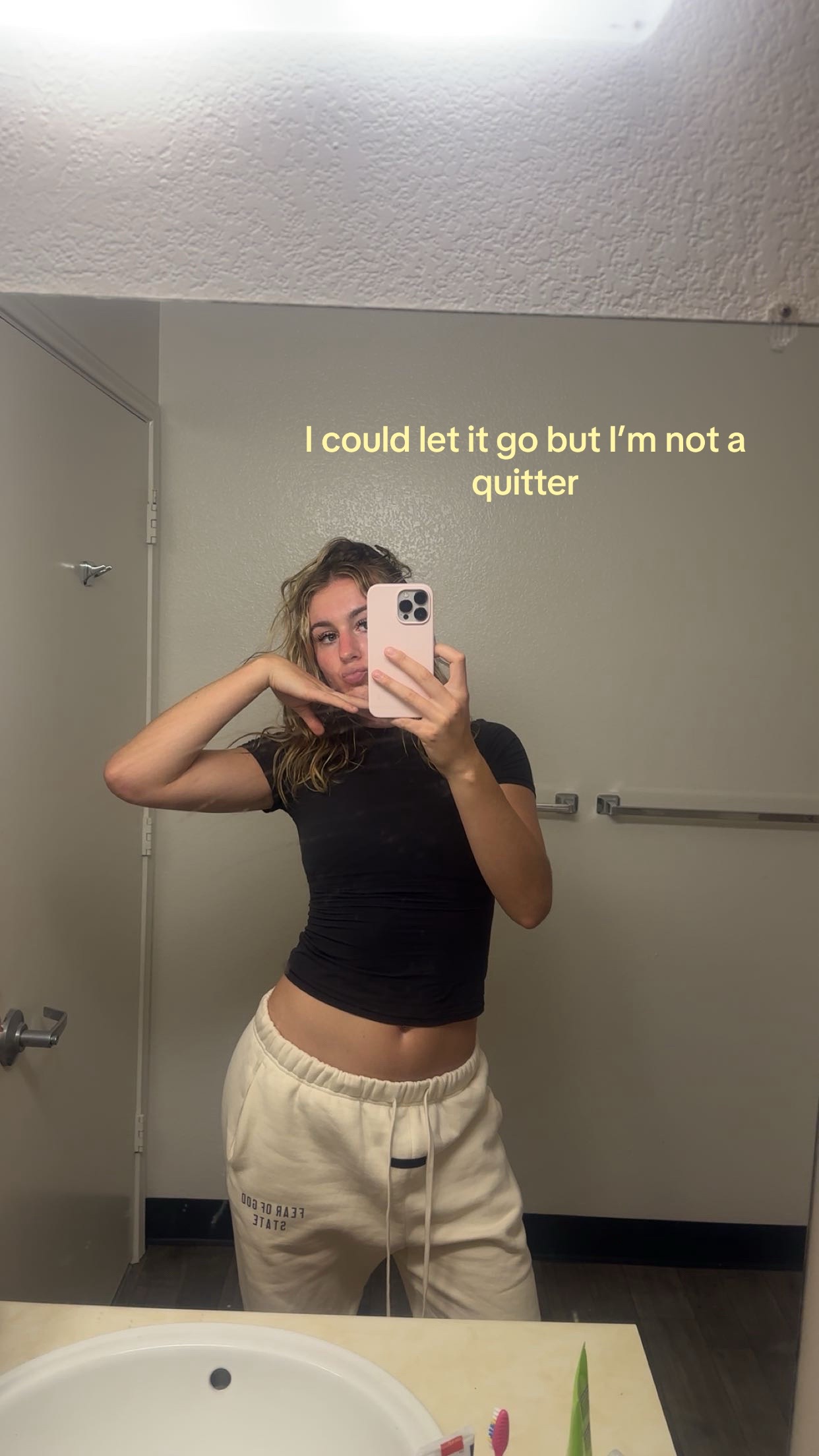 @bella