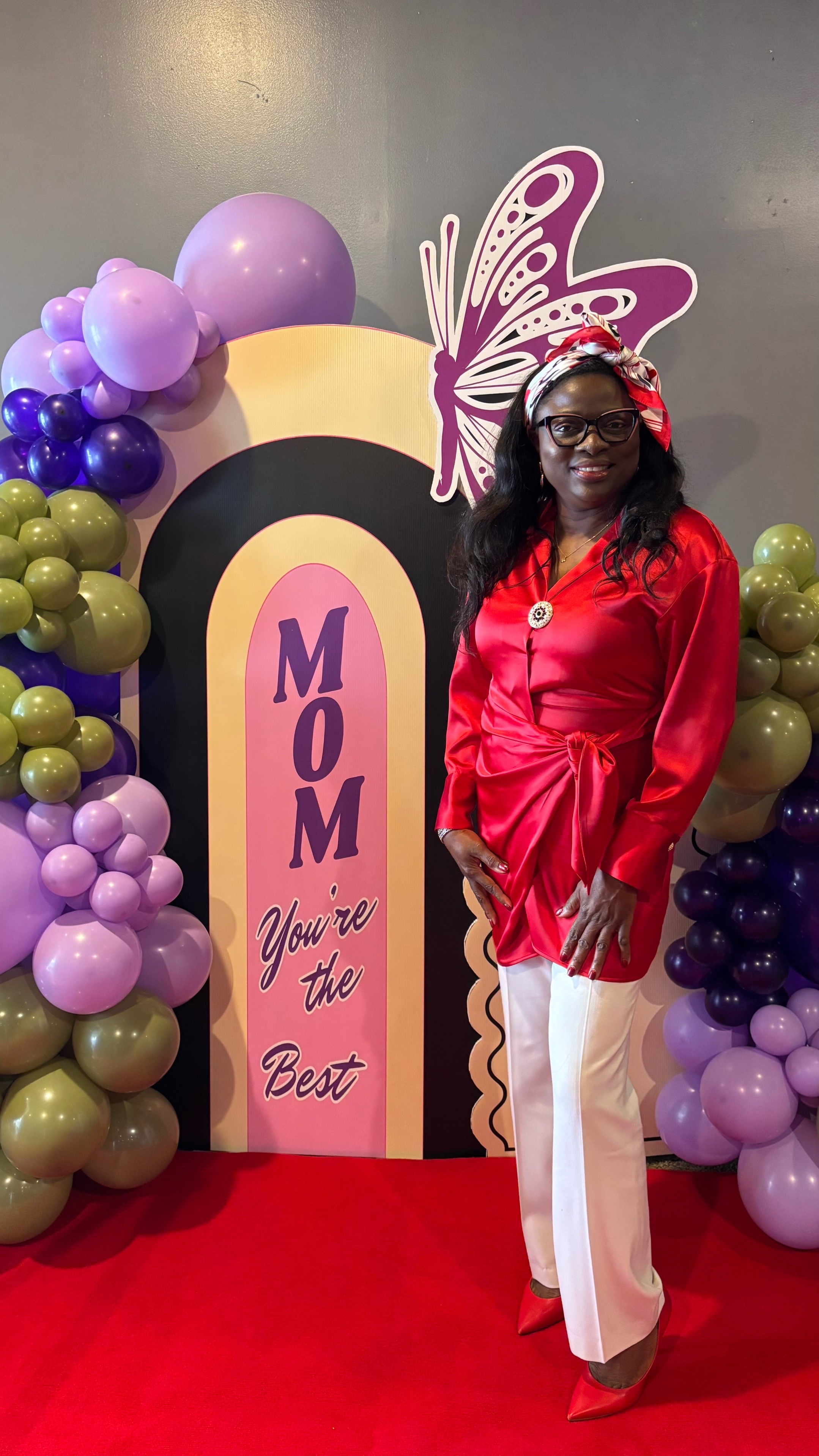 @First Lady Vee
