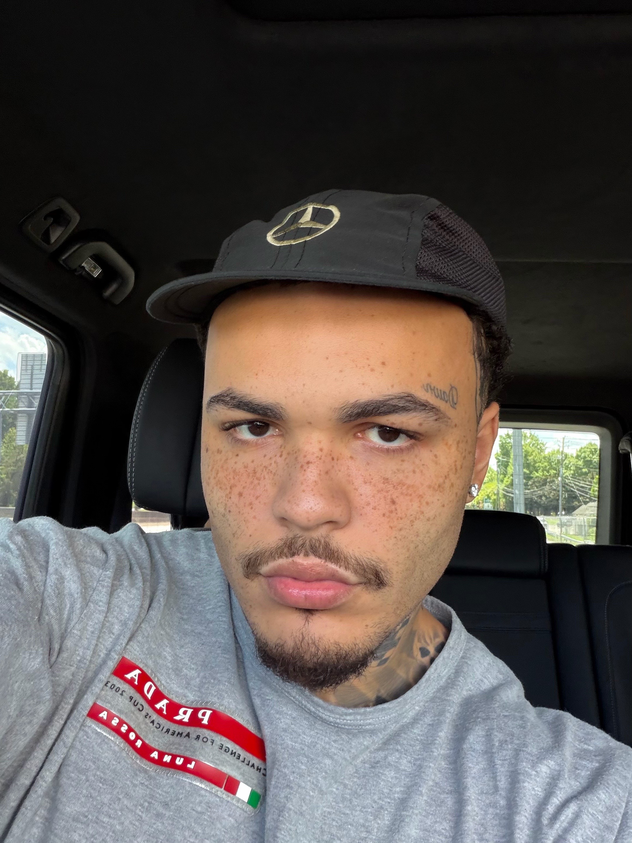 @Sleazyjpg