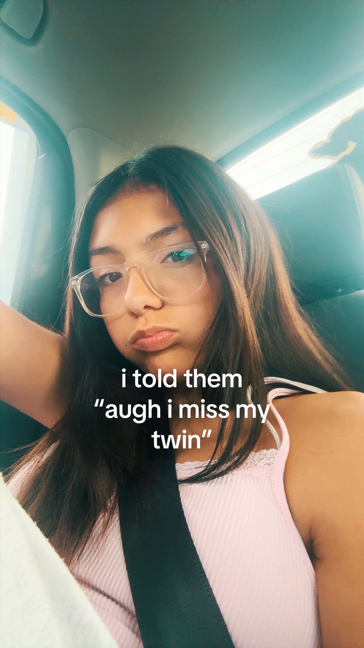 @￴ 𝓮𝓶𝓲