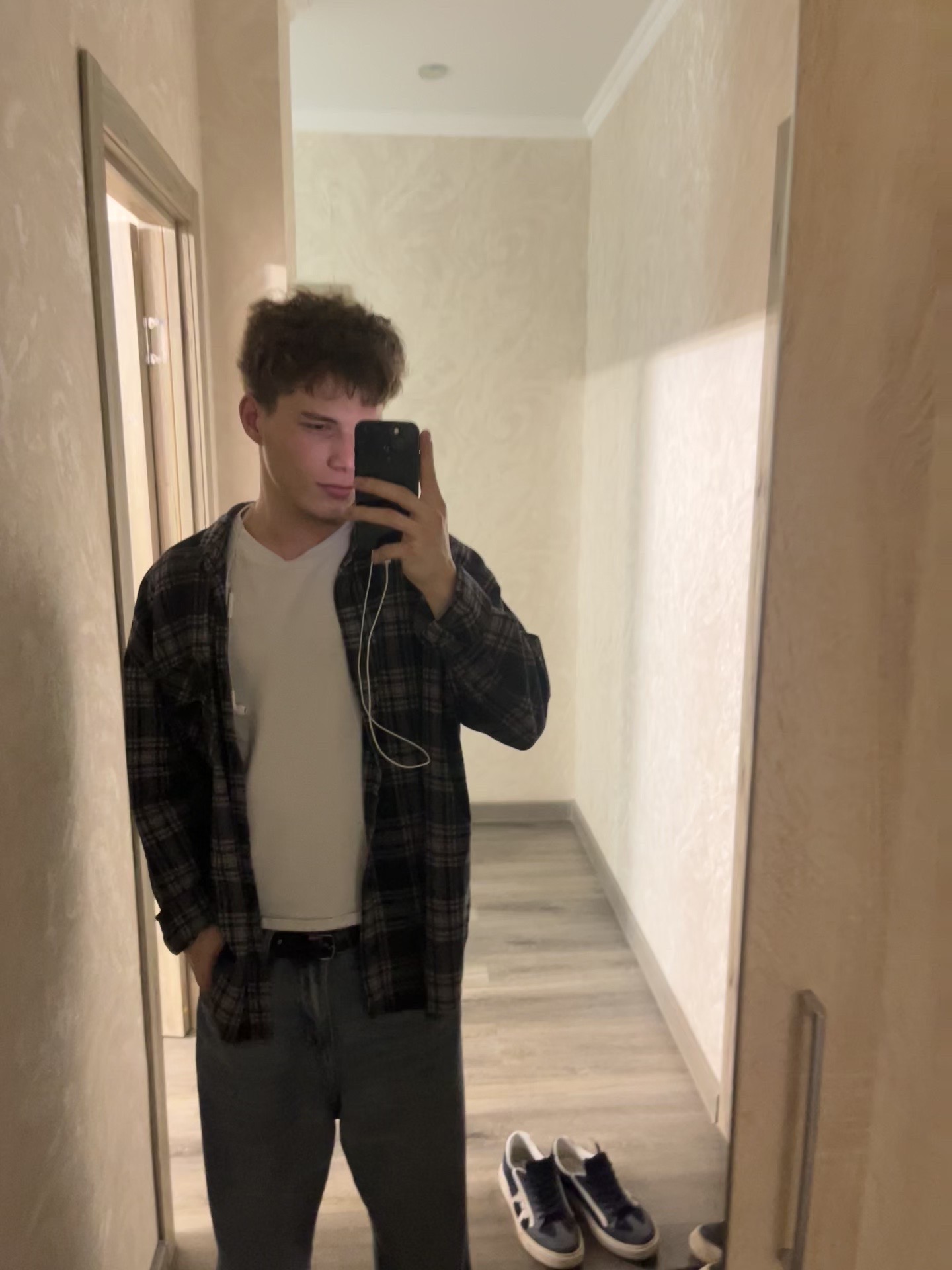 @валид