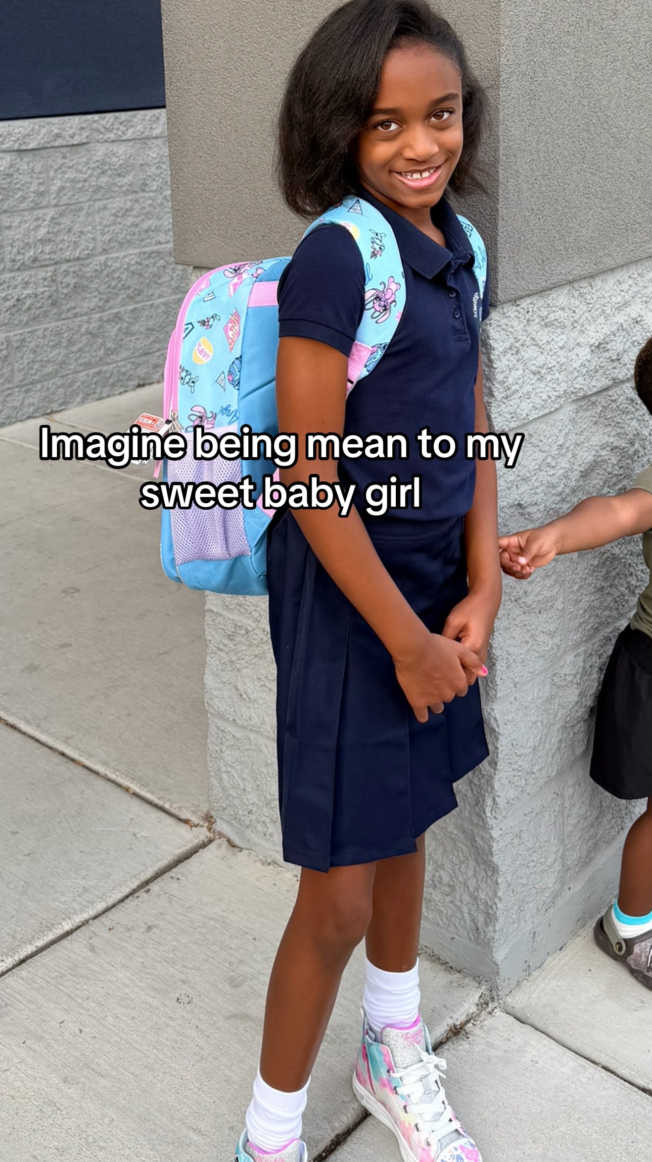 @nicolewithanm
