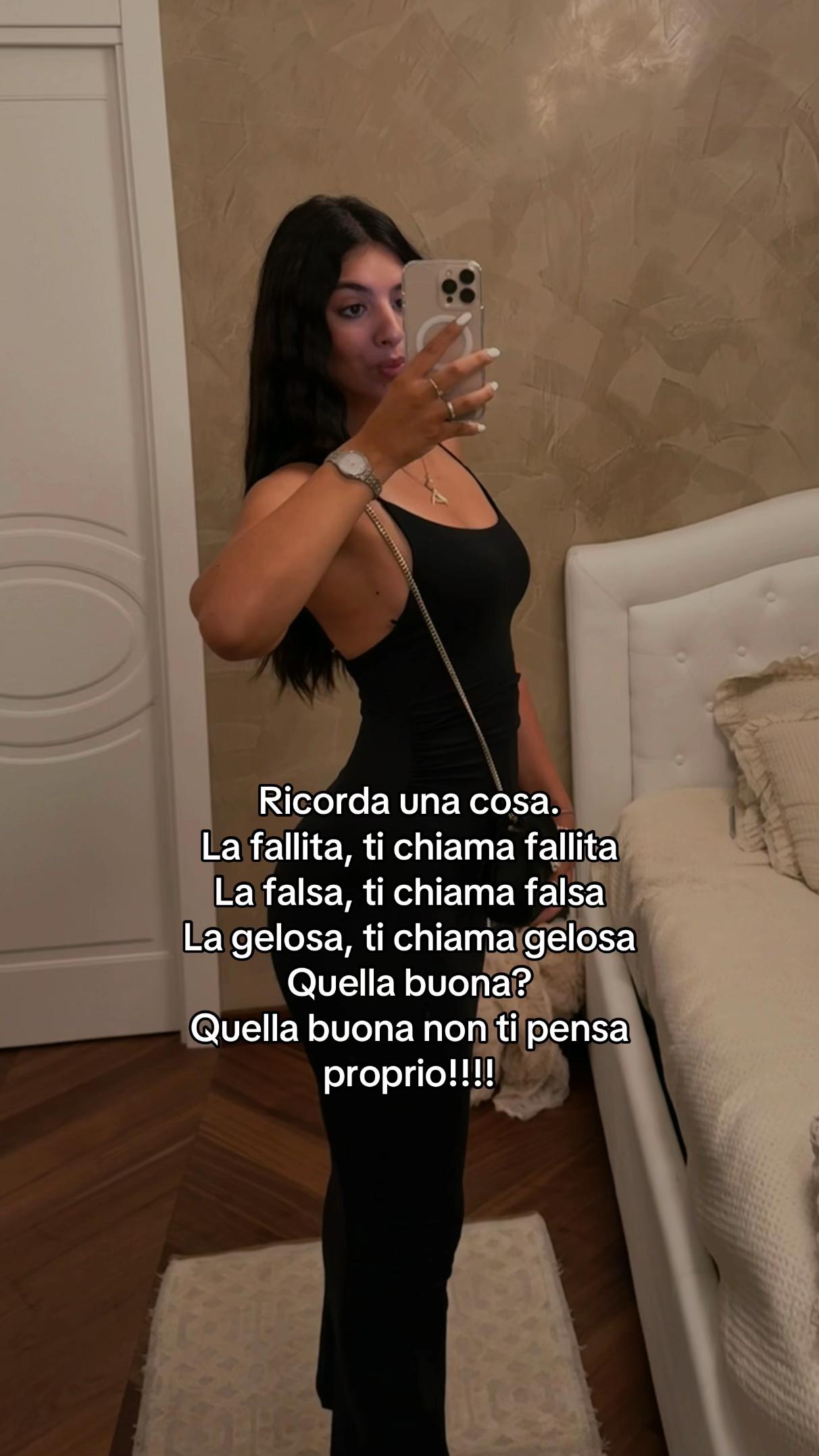 @_annachiaralaterza_