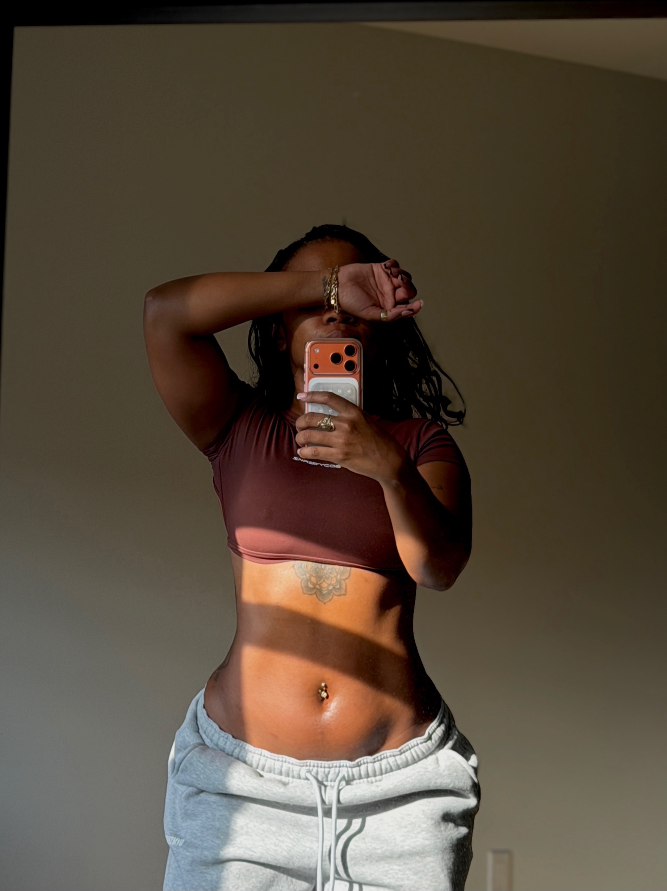 @AD🦋