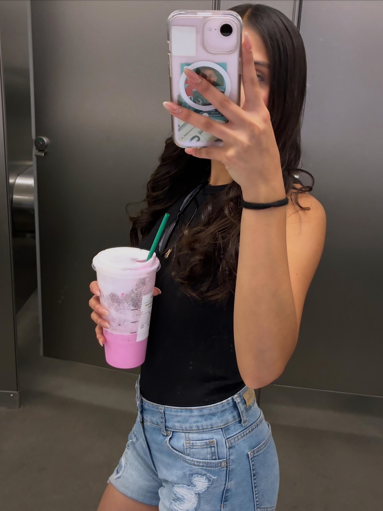 @𝓐𝓼𝓱 ✨🎀