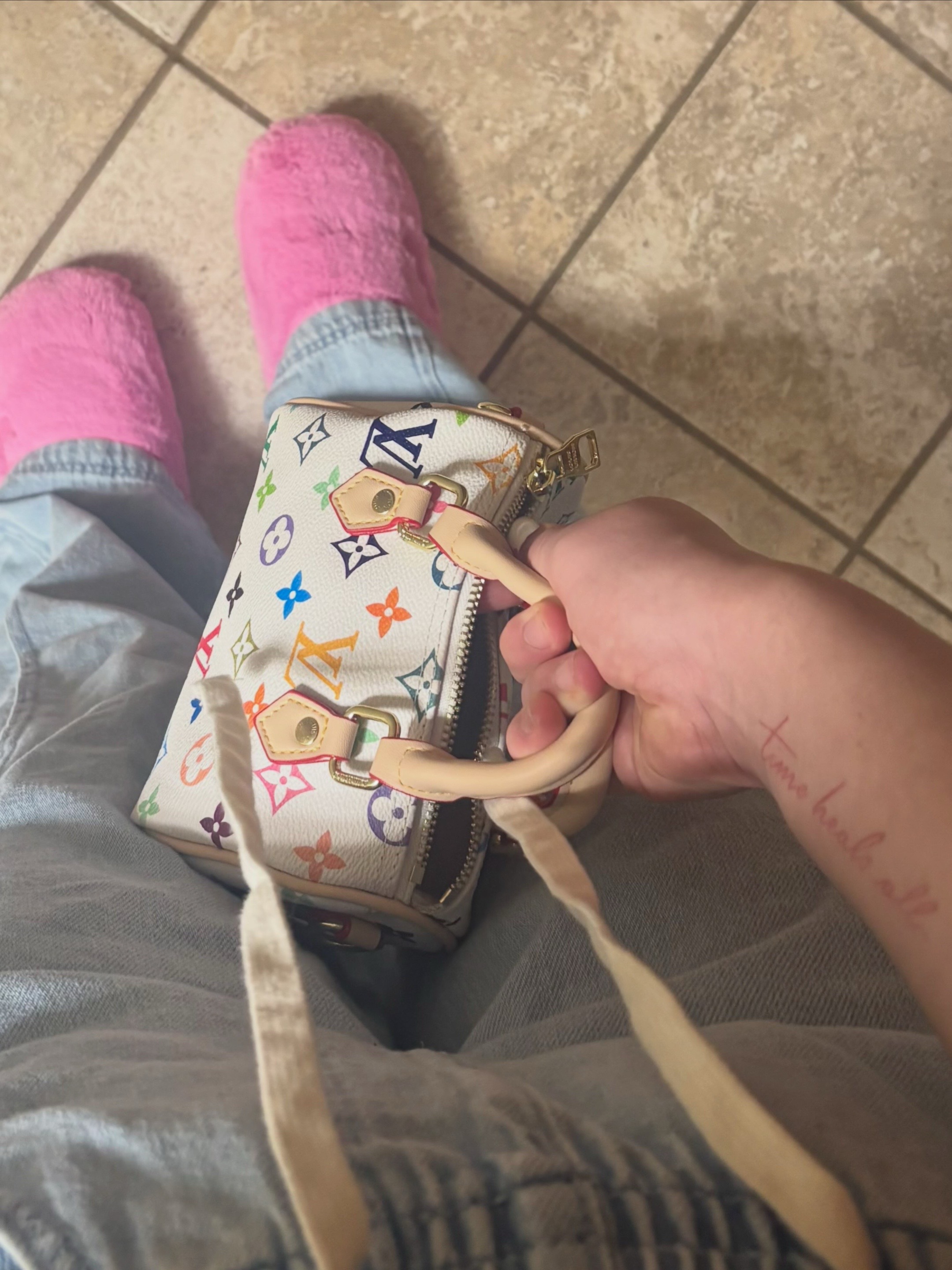 @𝒸𝒶𝓇𝓁𝓎ꨄ