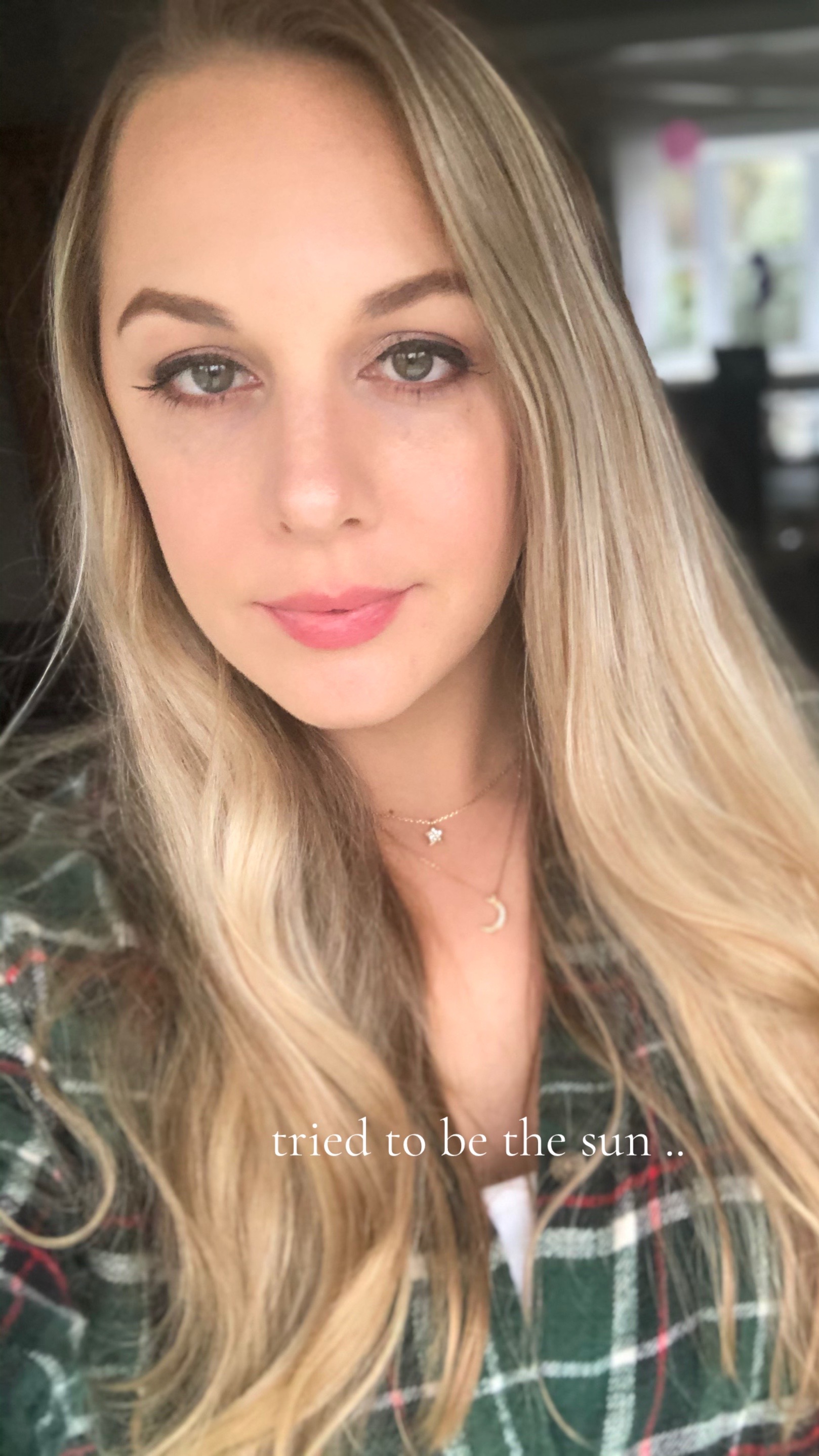 @Becc424