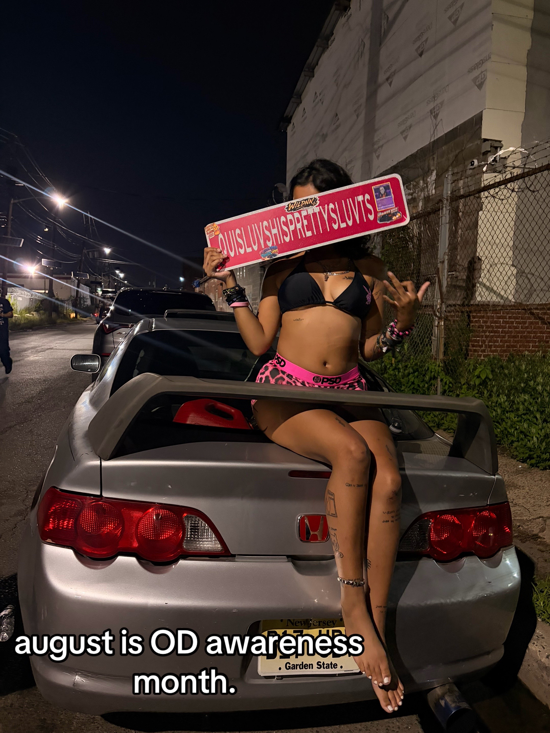 @lexi 𖣂
