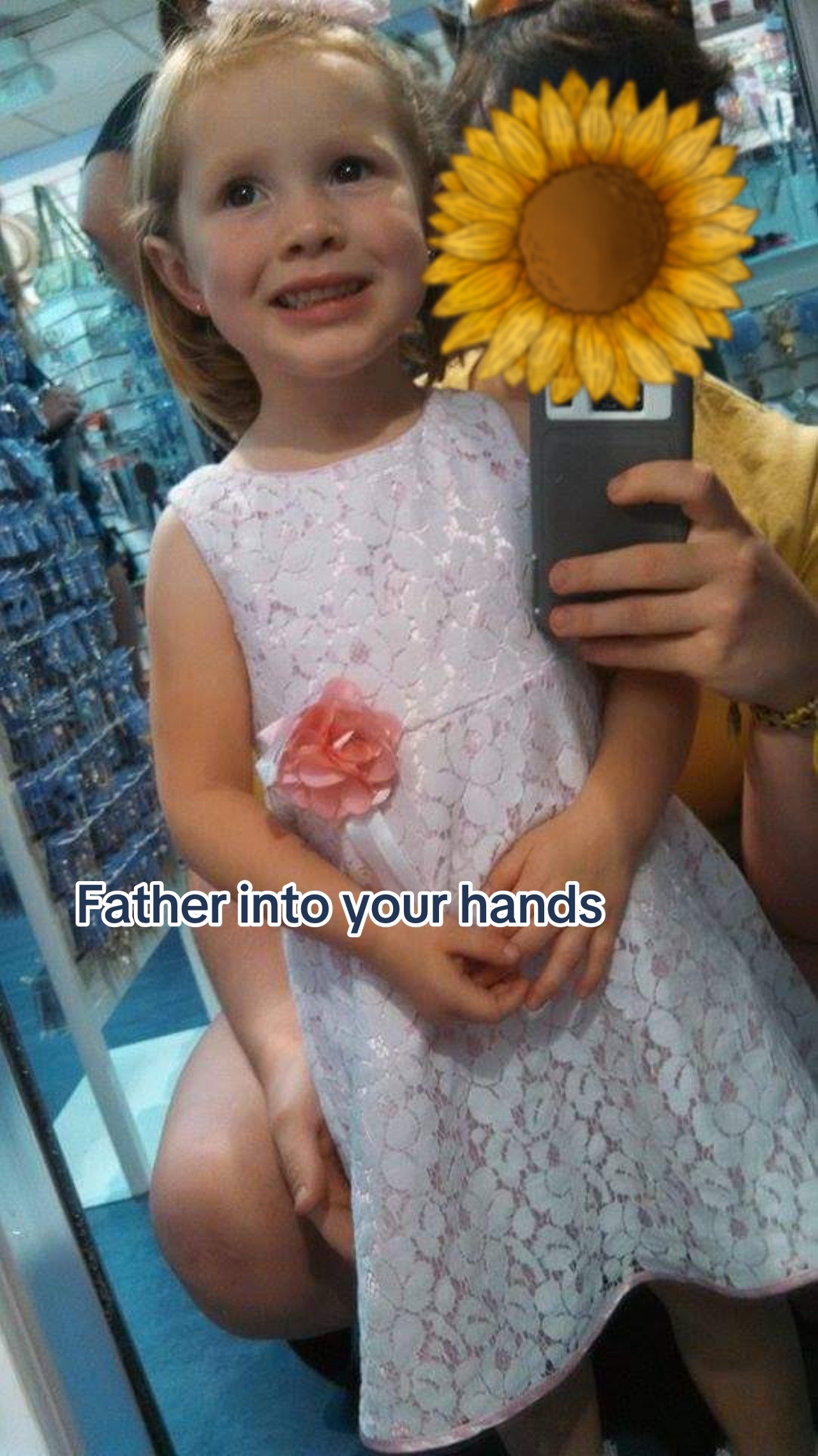 @Livi๐