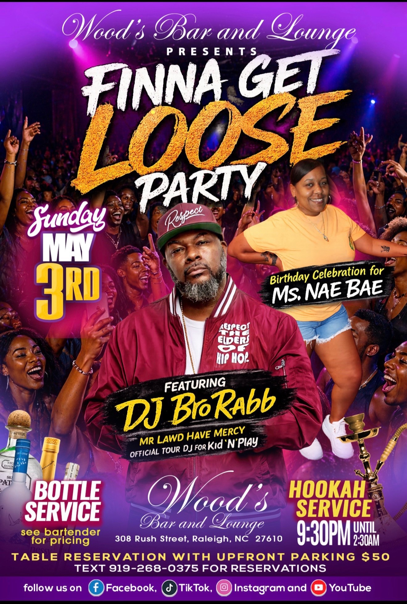 @Wood’s Bar and Lounge