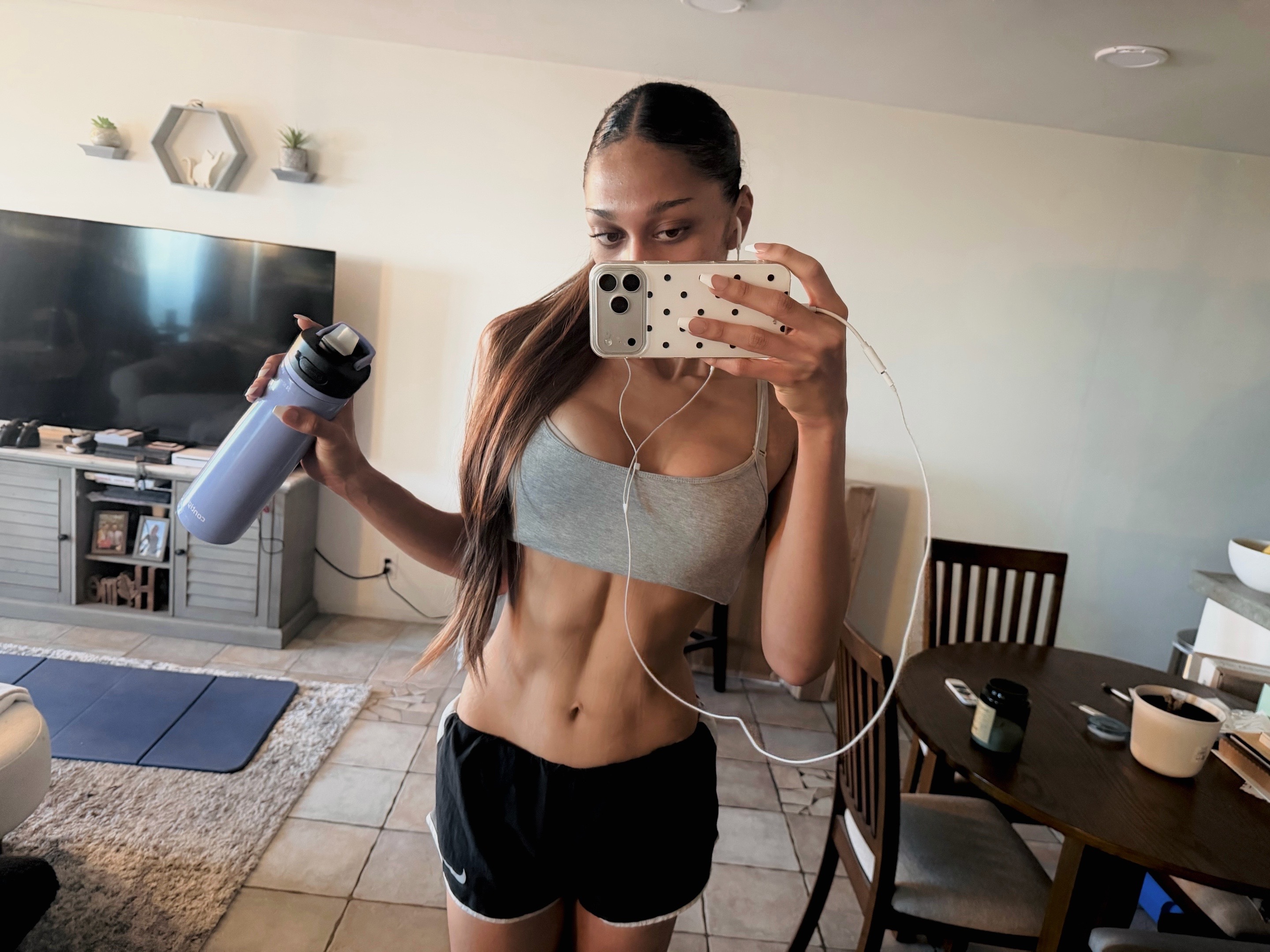 @mmcheezburgers