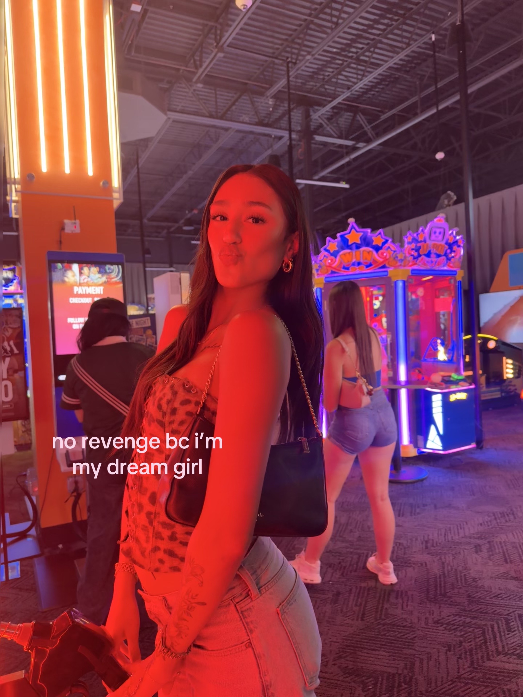 @clarabelle🪐