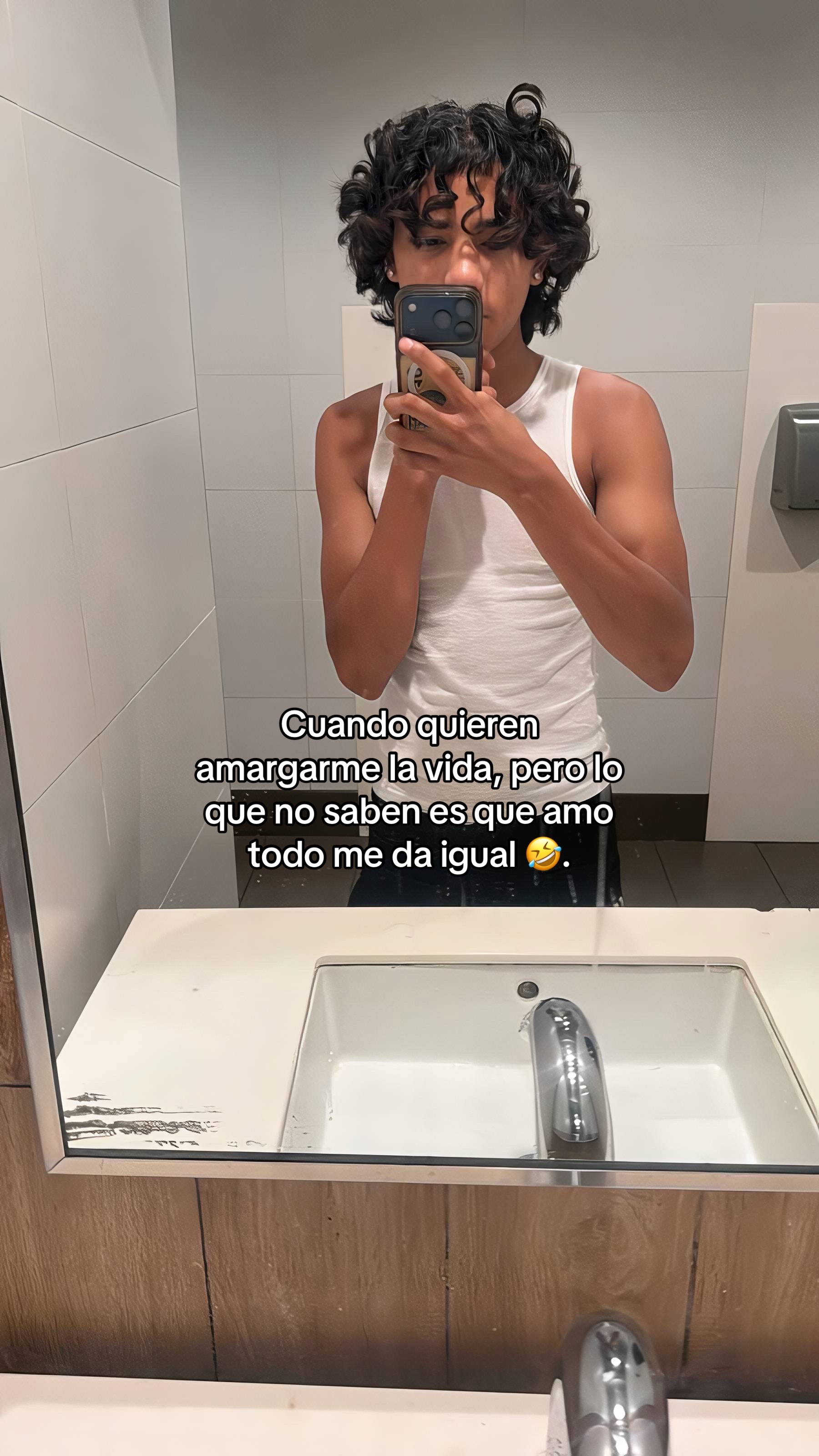 @Zurdo.