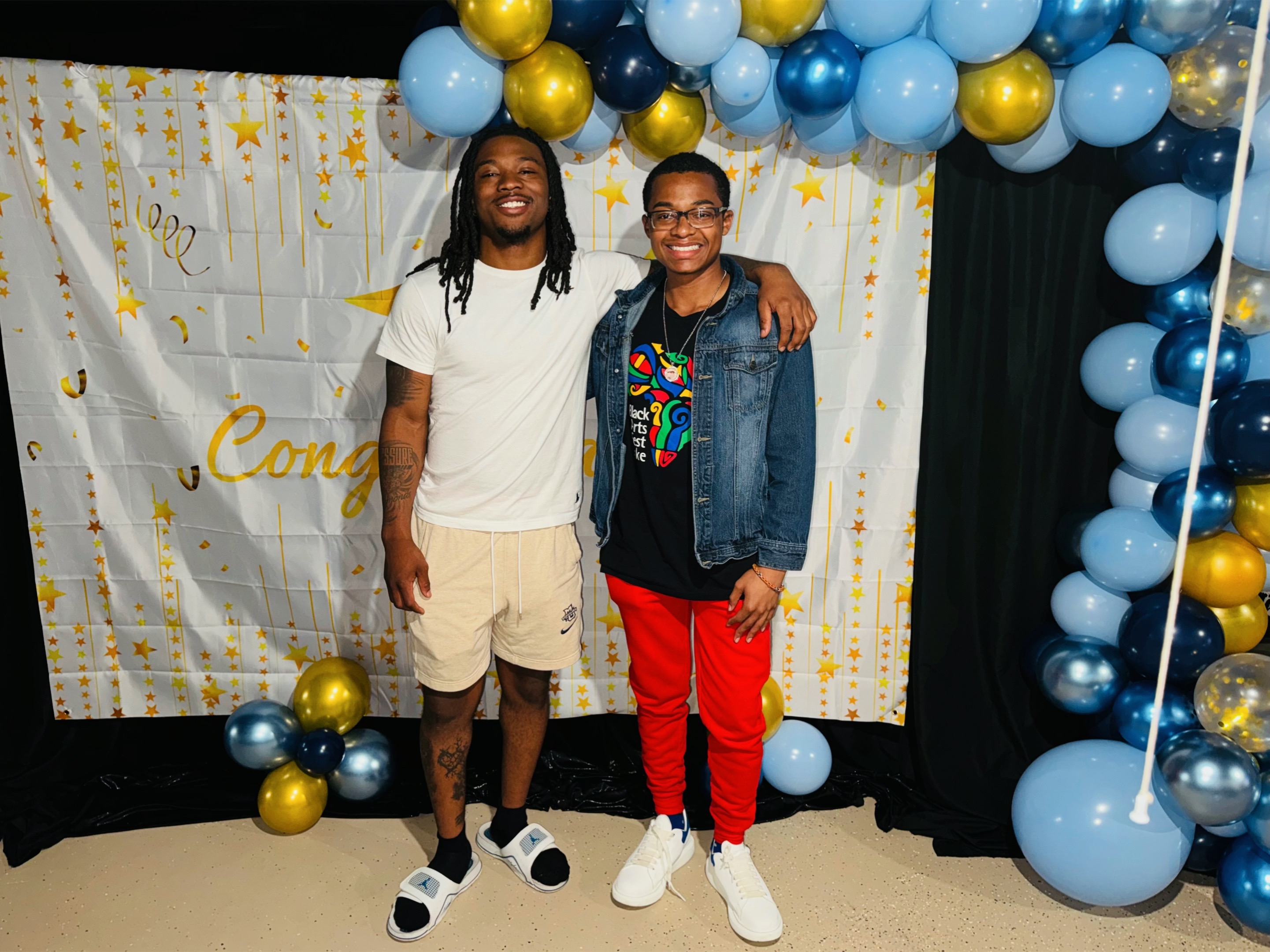 @🎬🍿IsaiahTR_ King Of Skits 🎩