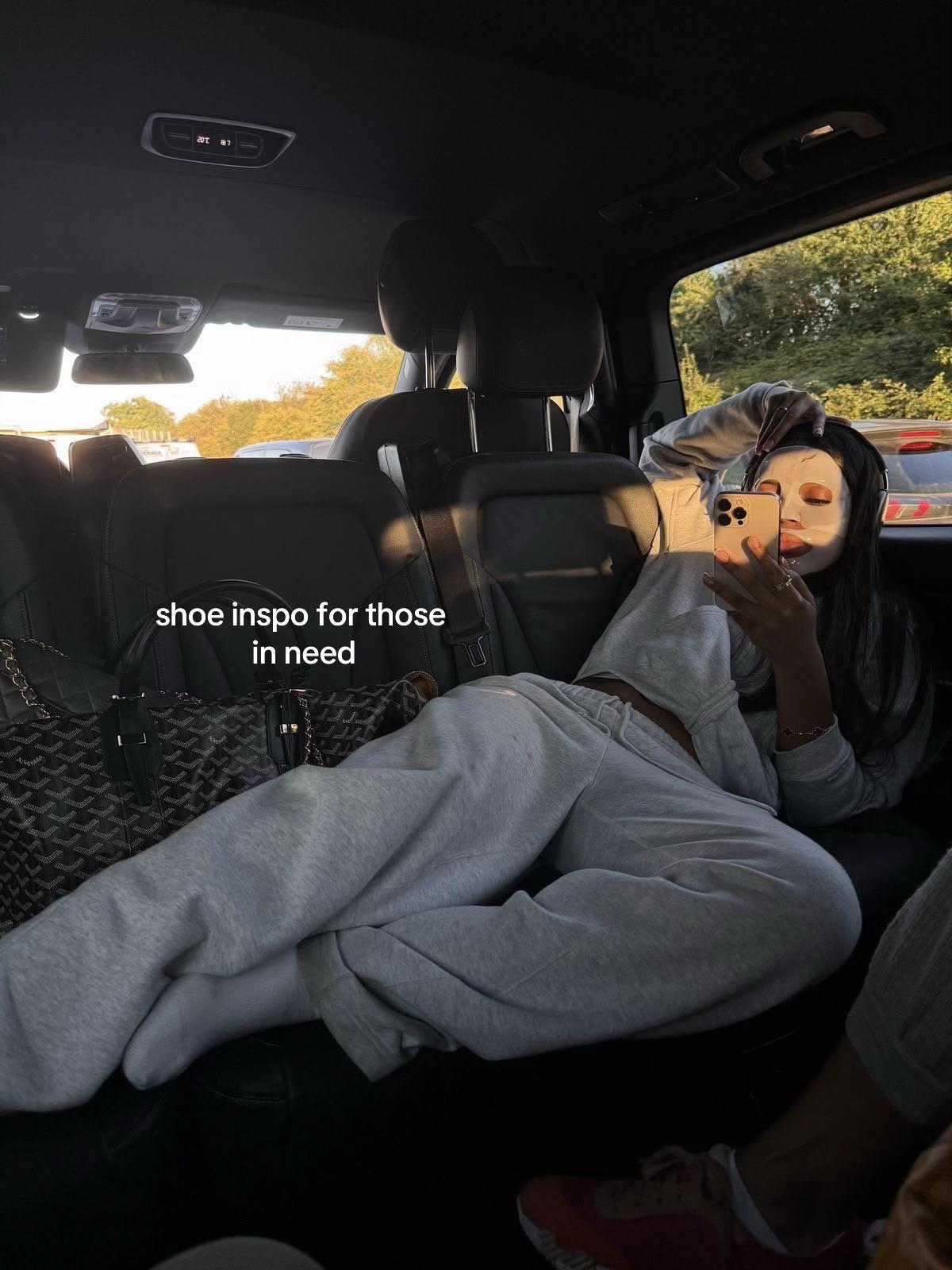 @v