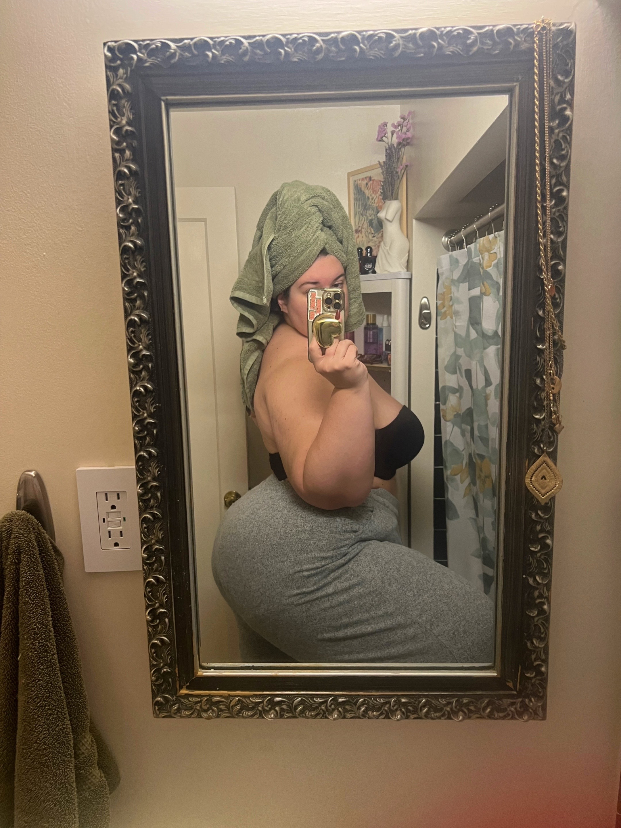 @itsmeaganxoxo