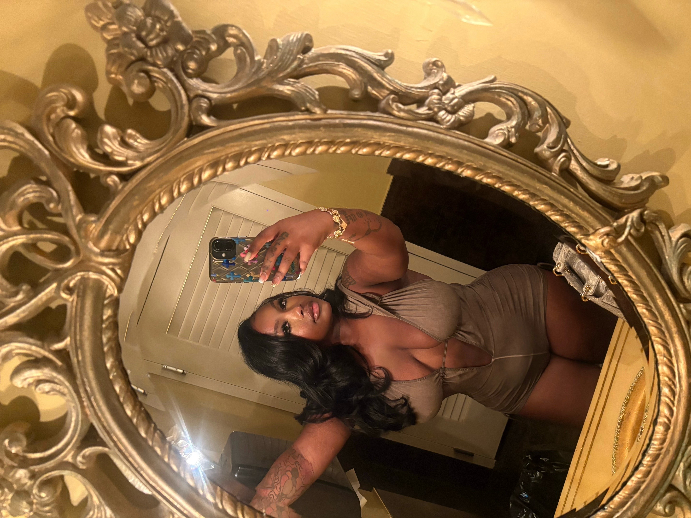 @1keezybanks