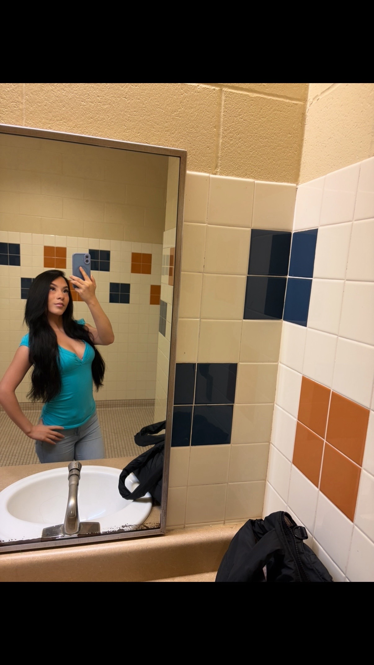 @breahana