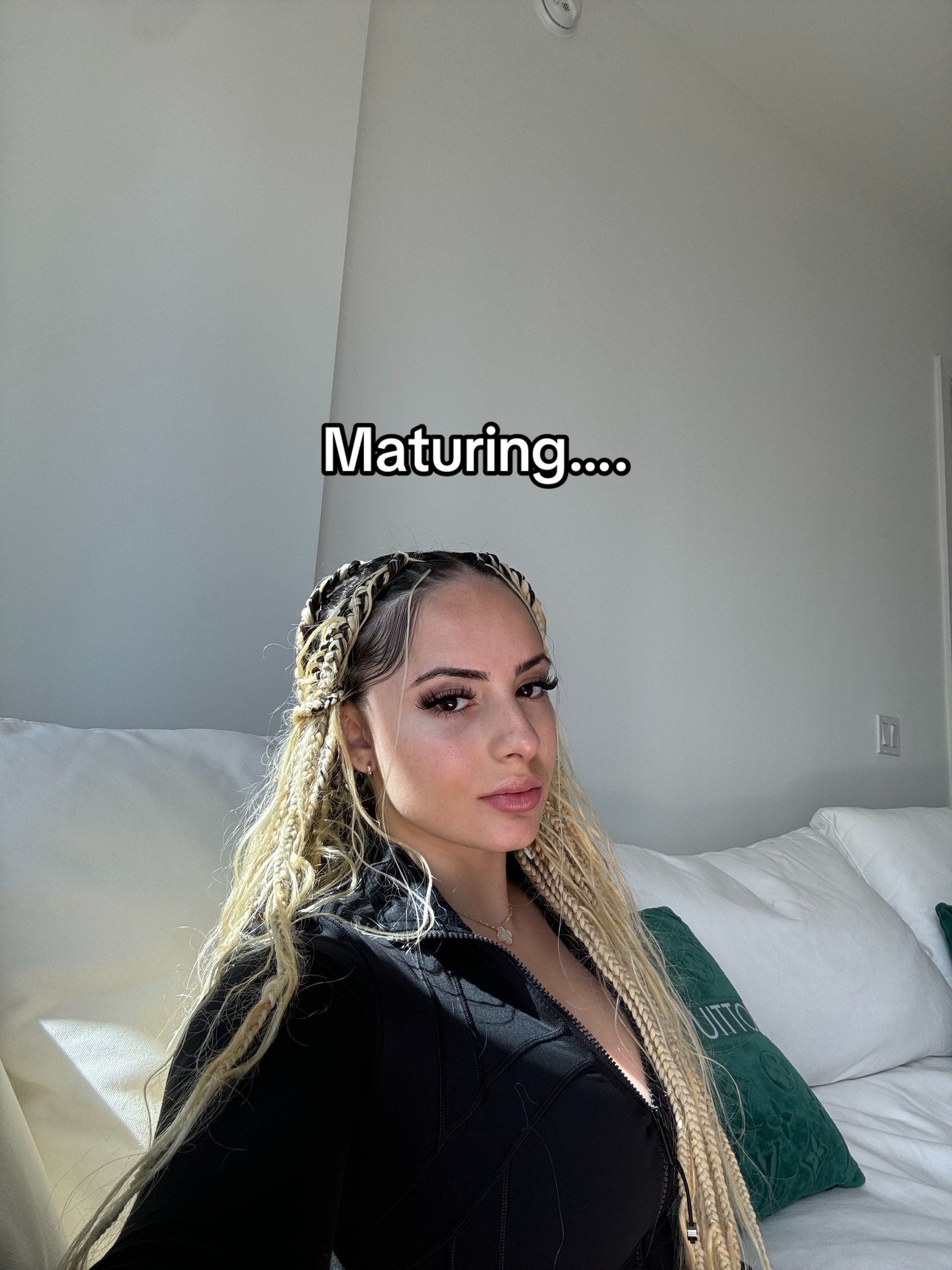 @Betty🤍