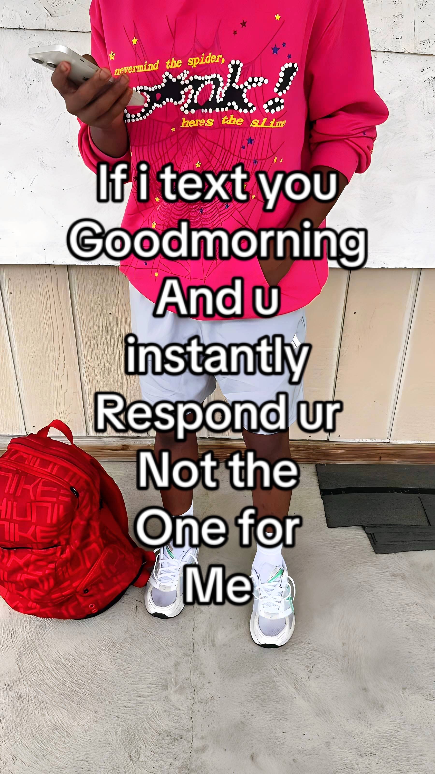 @⃟