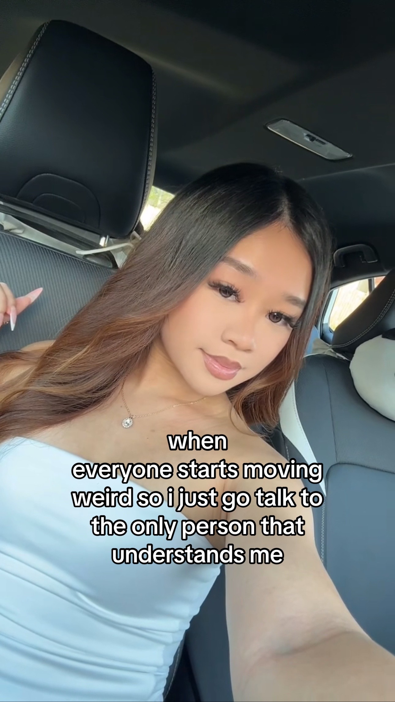 @jennyyly