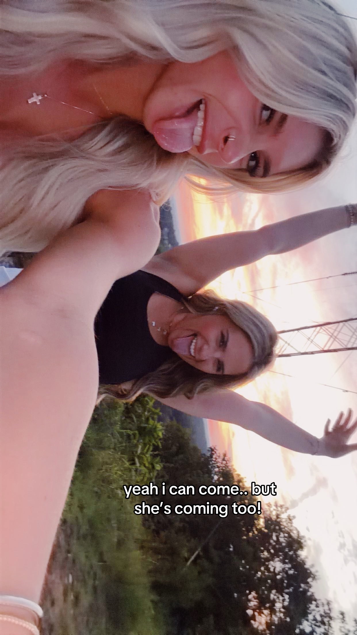 @Ella 💛