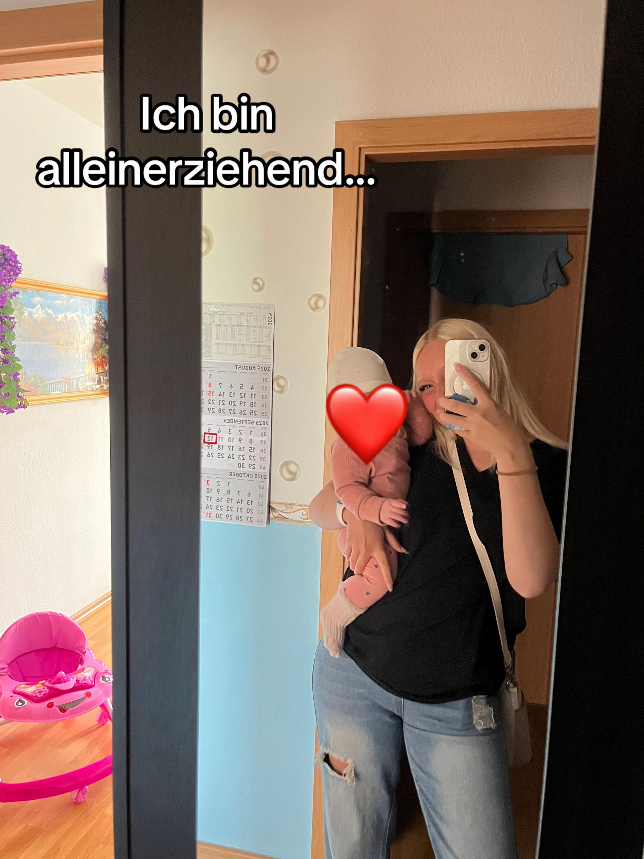 @Erika🥀/ GirlMom🩷