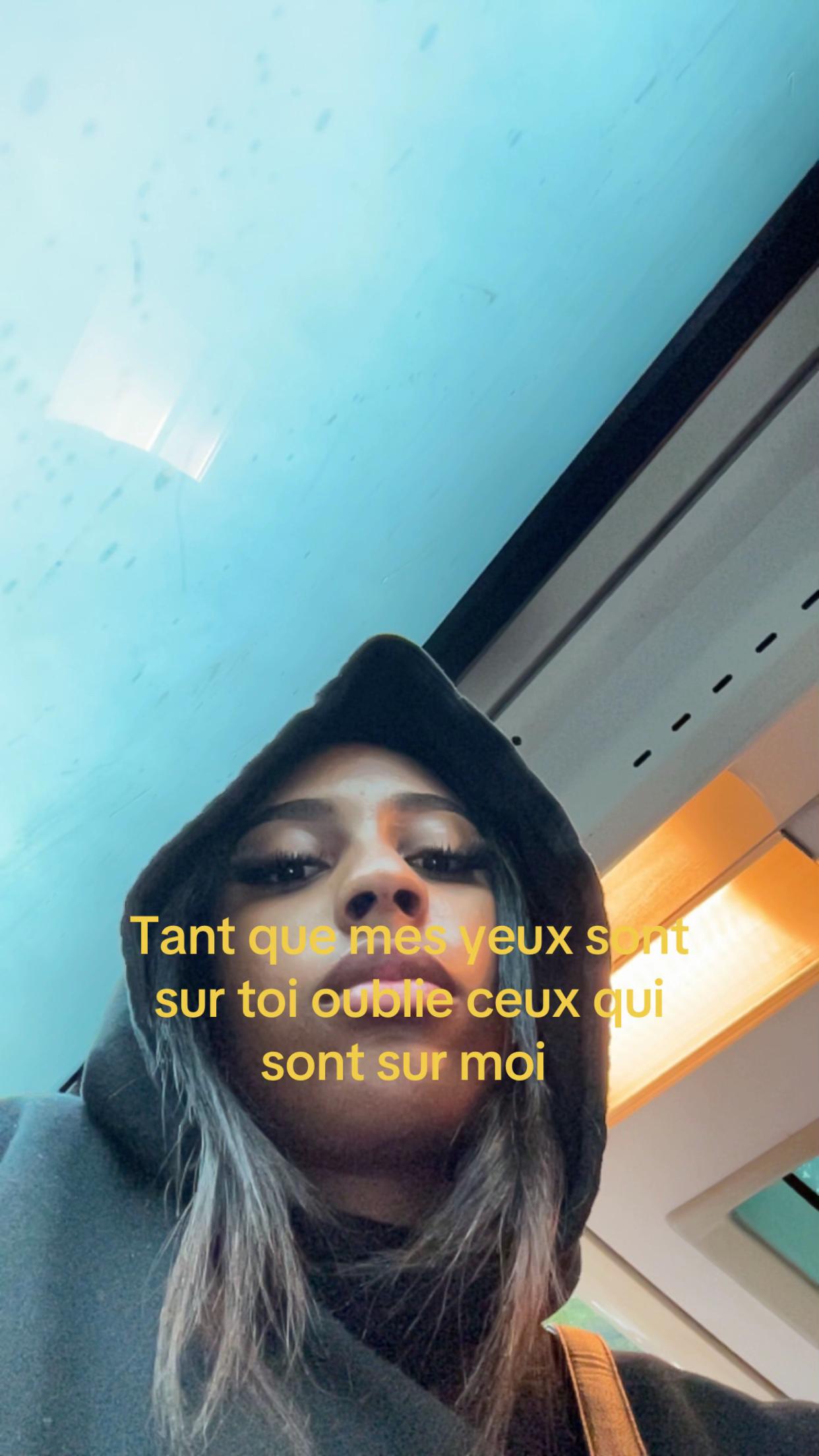 @idkejdkdifibr