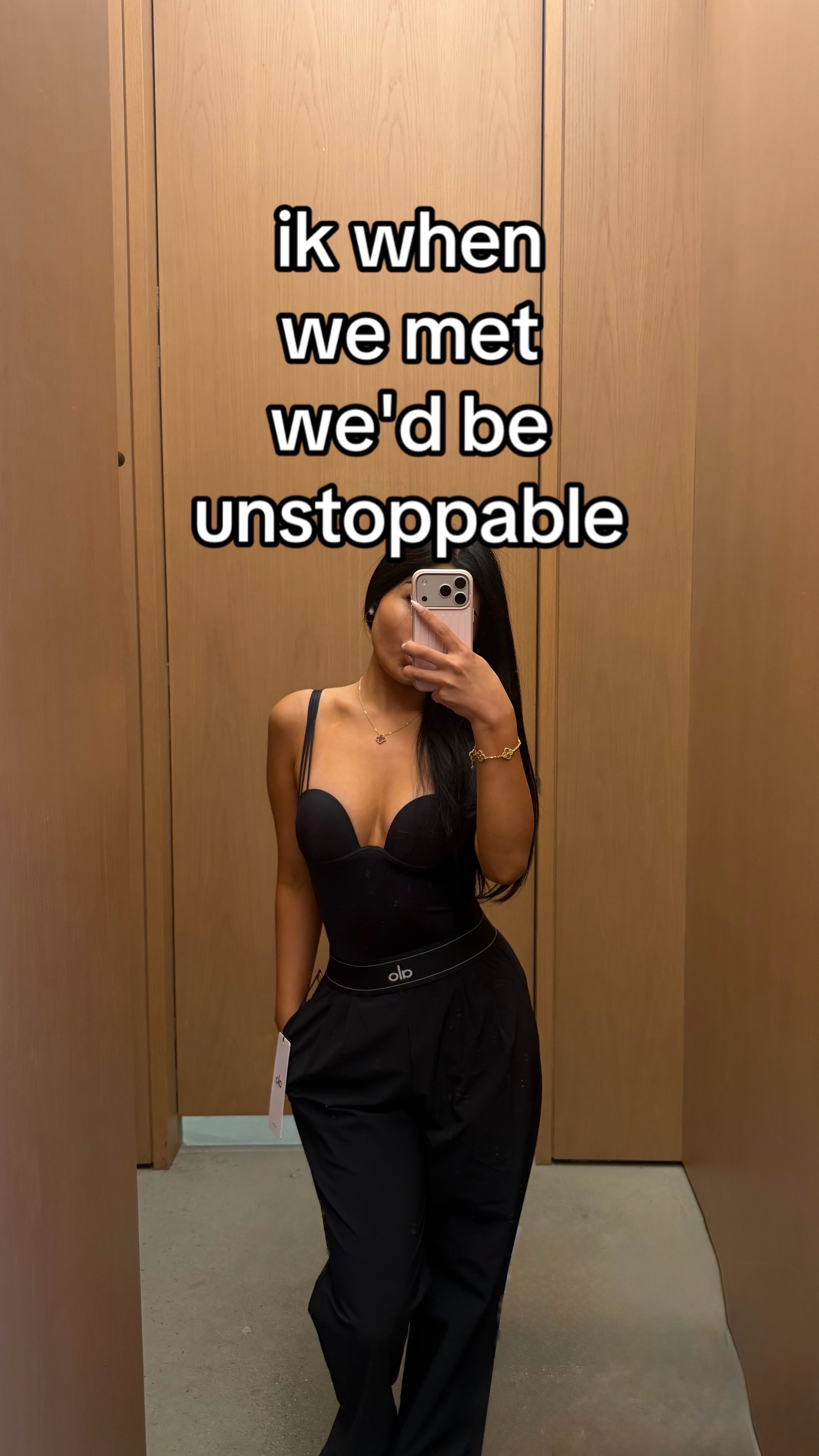 @gwyneth ᥫ᭡