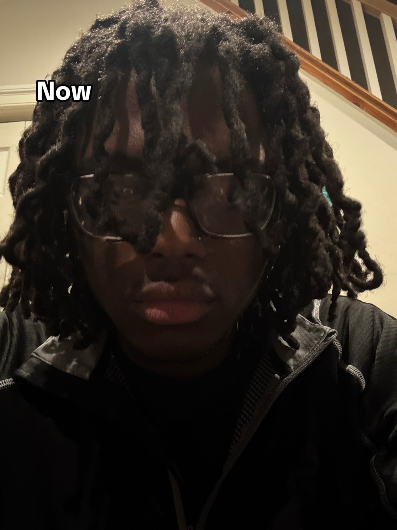 @𖣂
