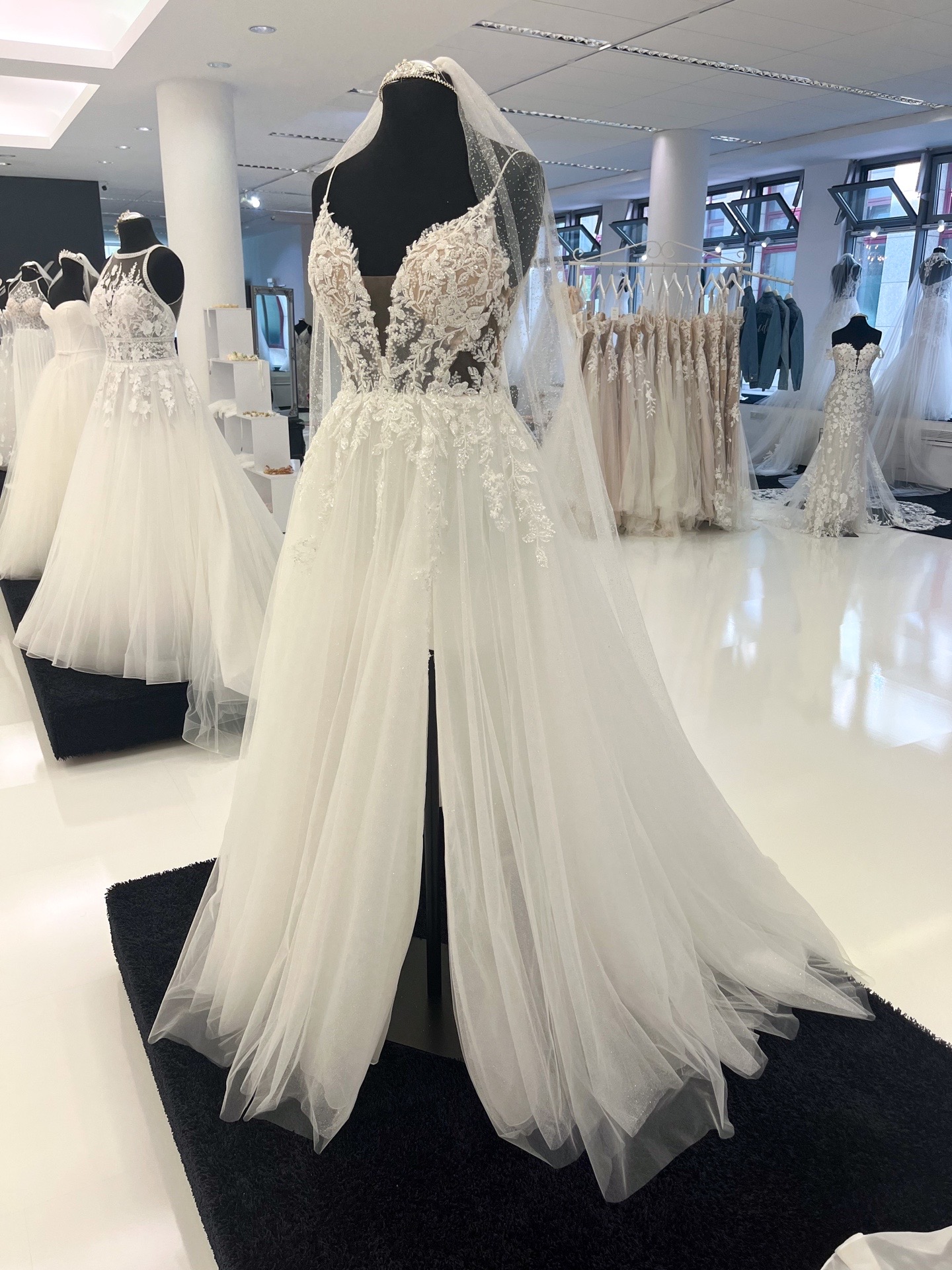 @Magic Moment Brautatelier