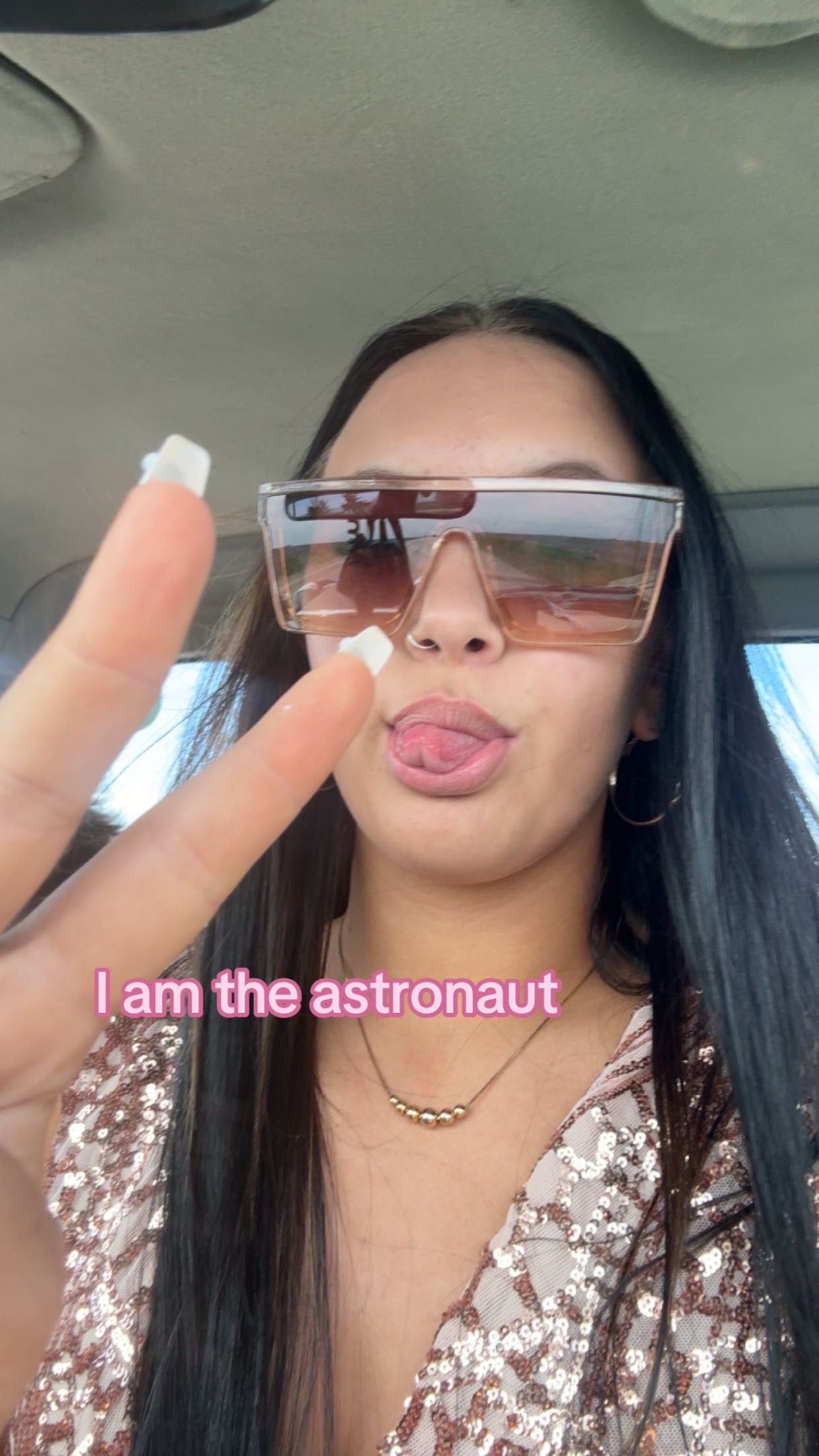 @larissa Schoenmann