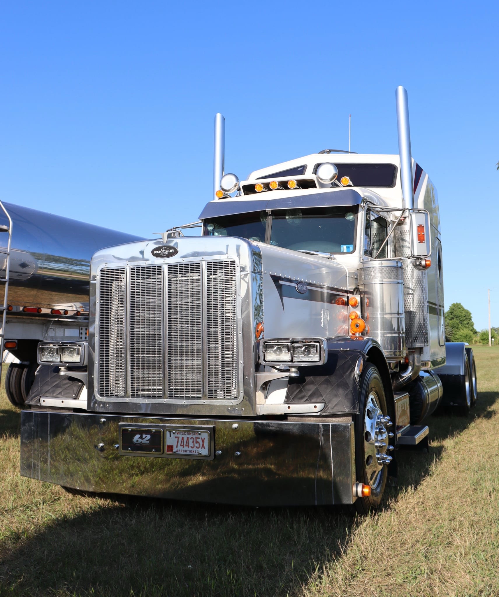 @WiscoBigRigs