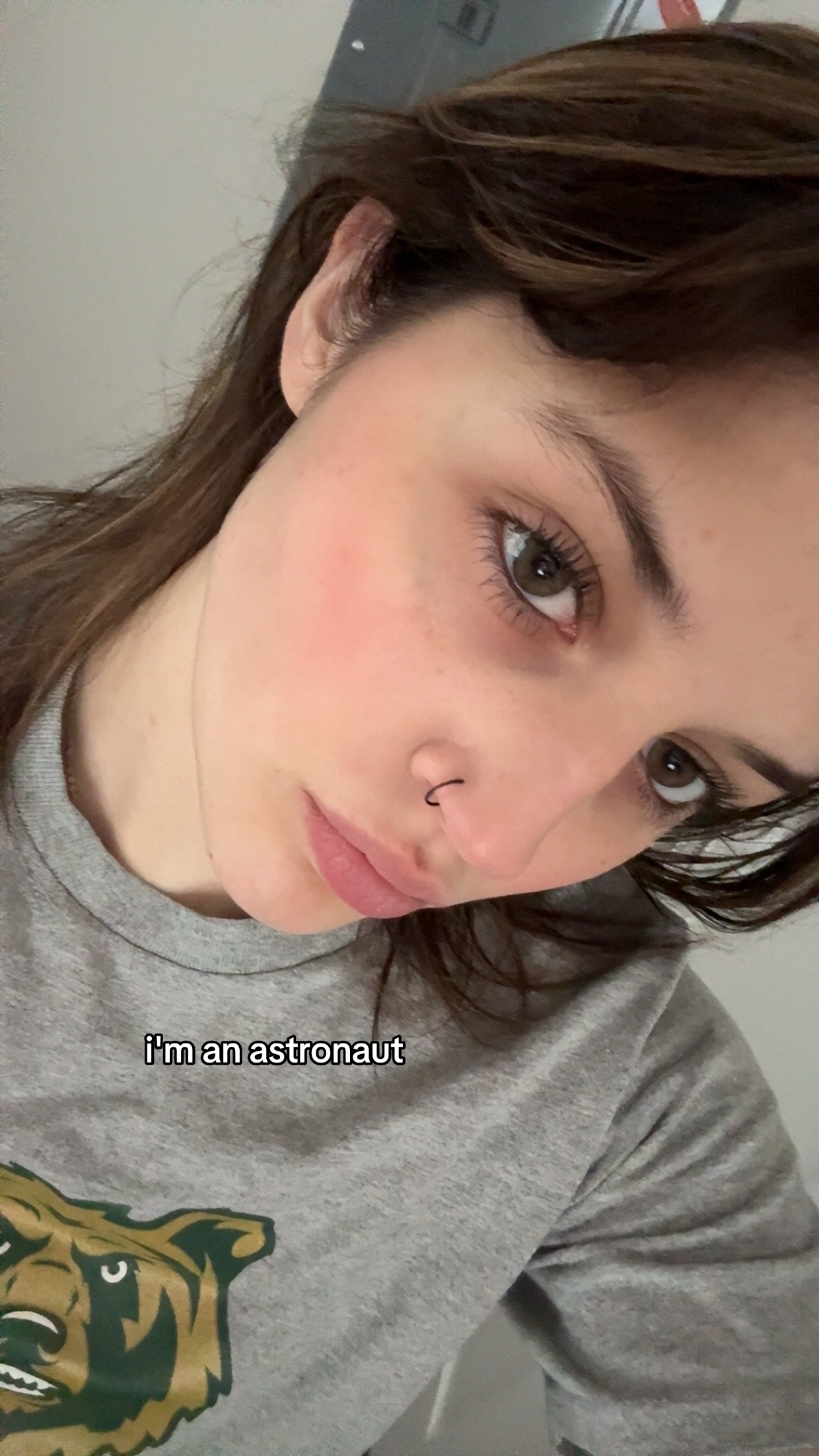@♱