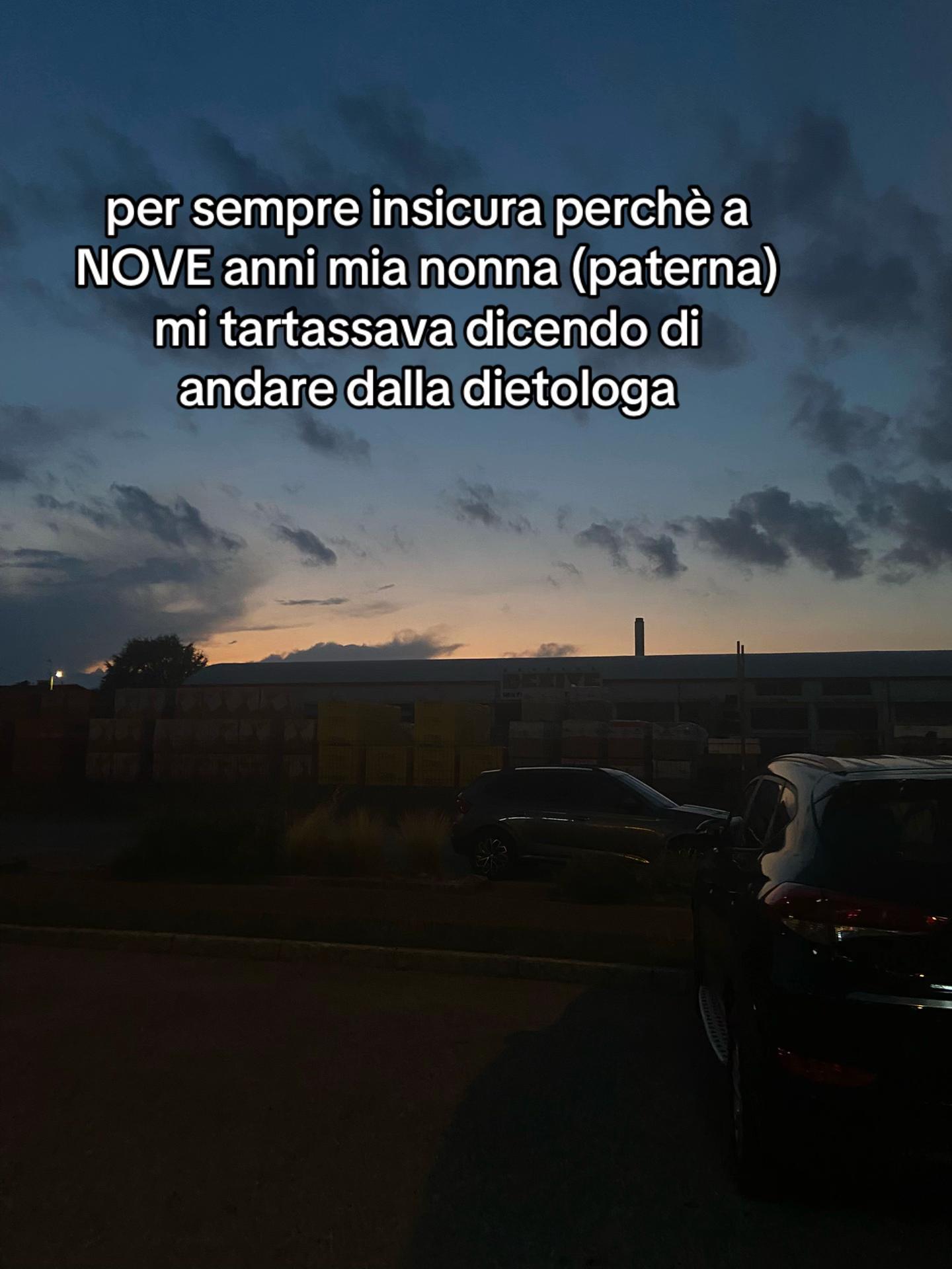 @💫
