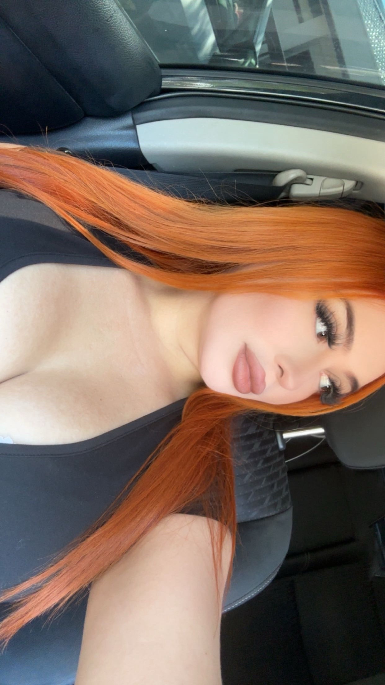 @DebbieLissette