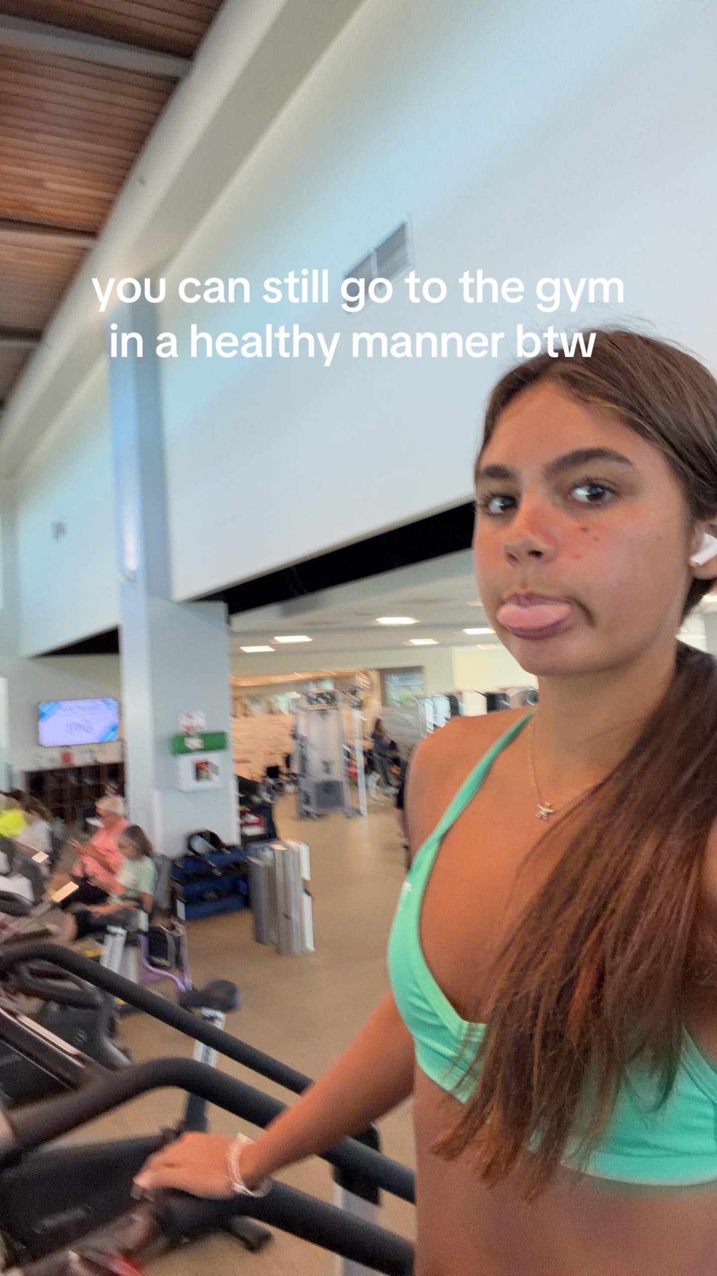 @Urfavunhinged
