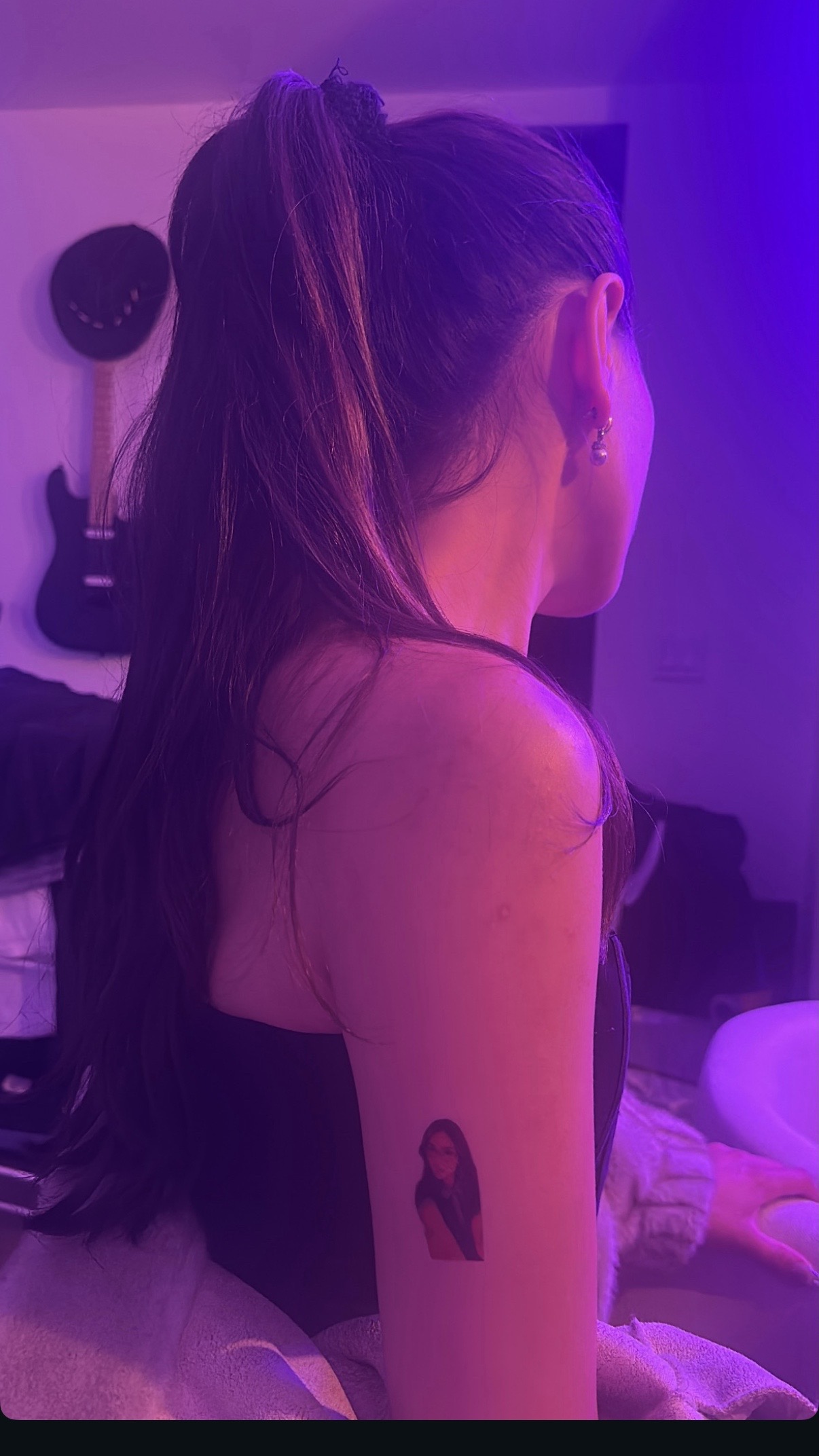@Avril Galileo