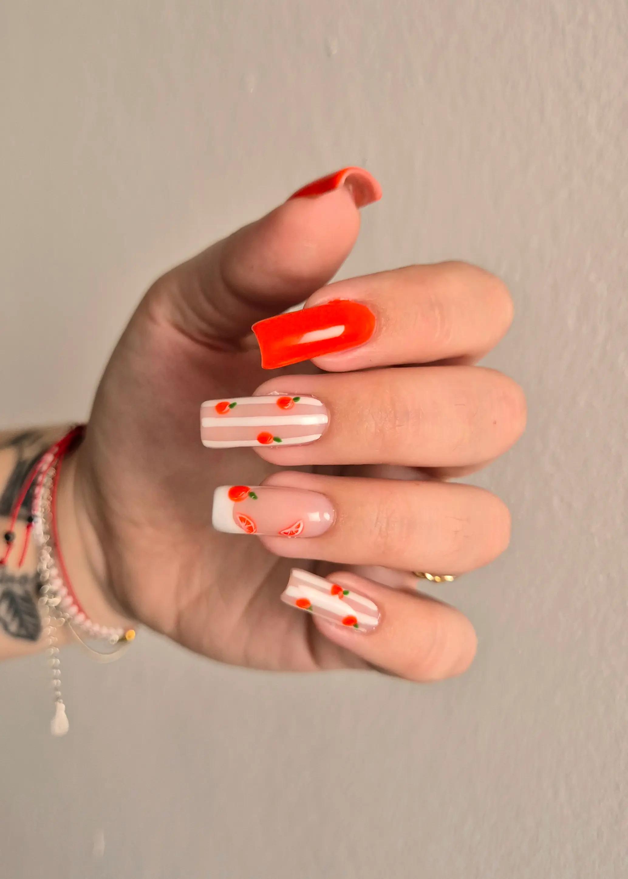 @dolu_nails