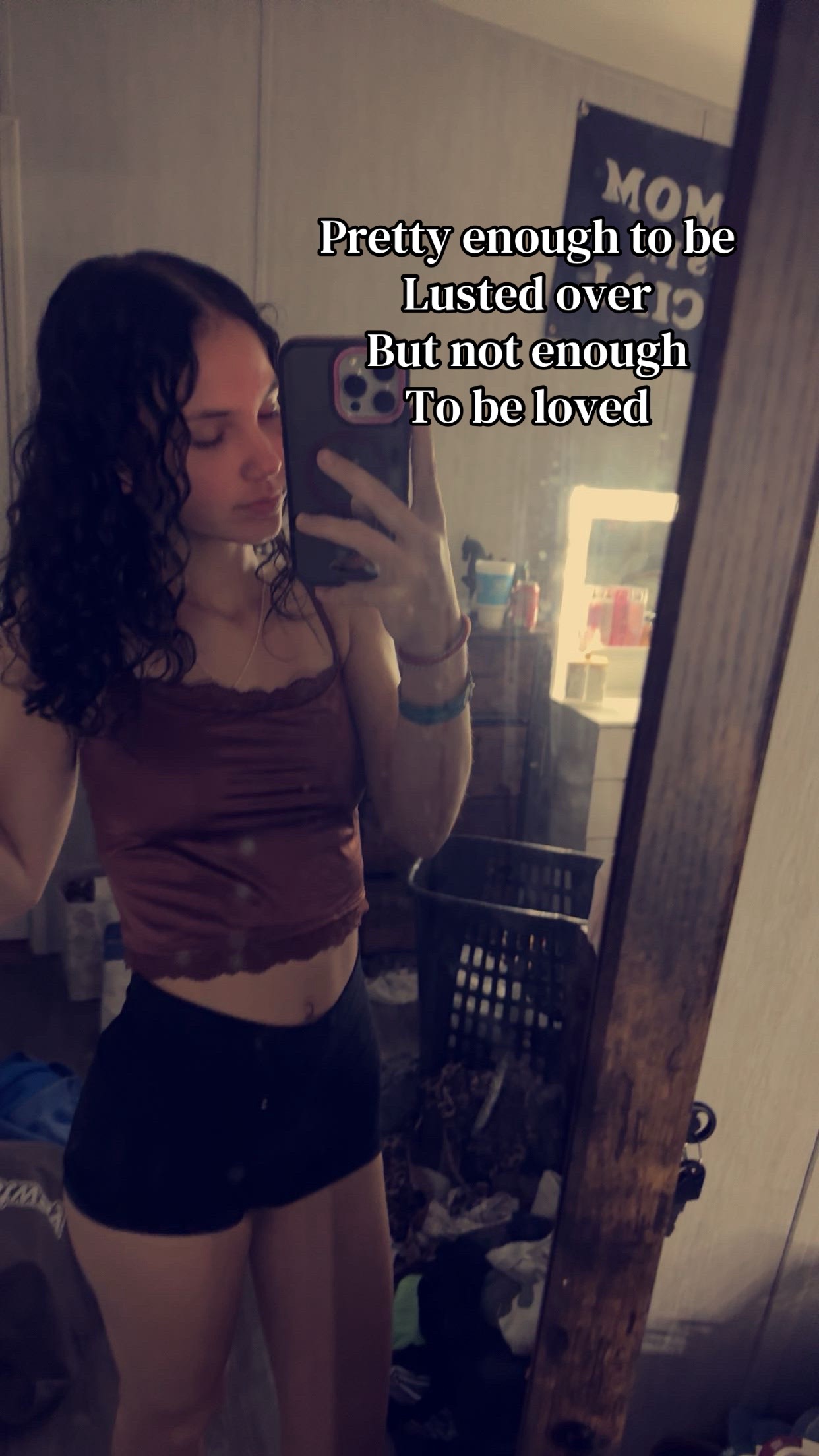 @bella