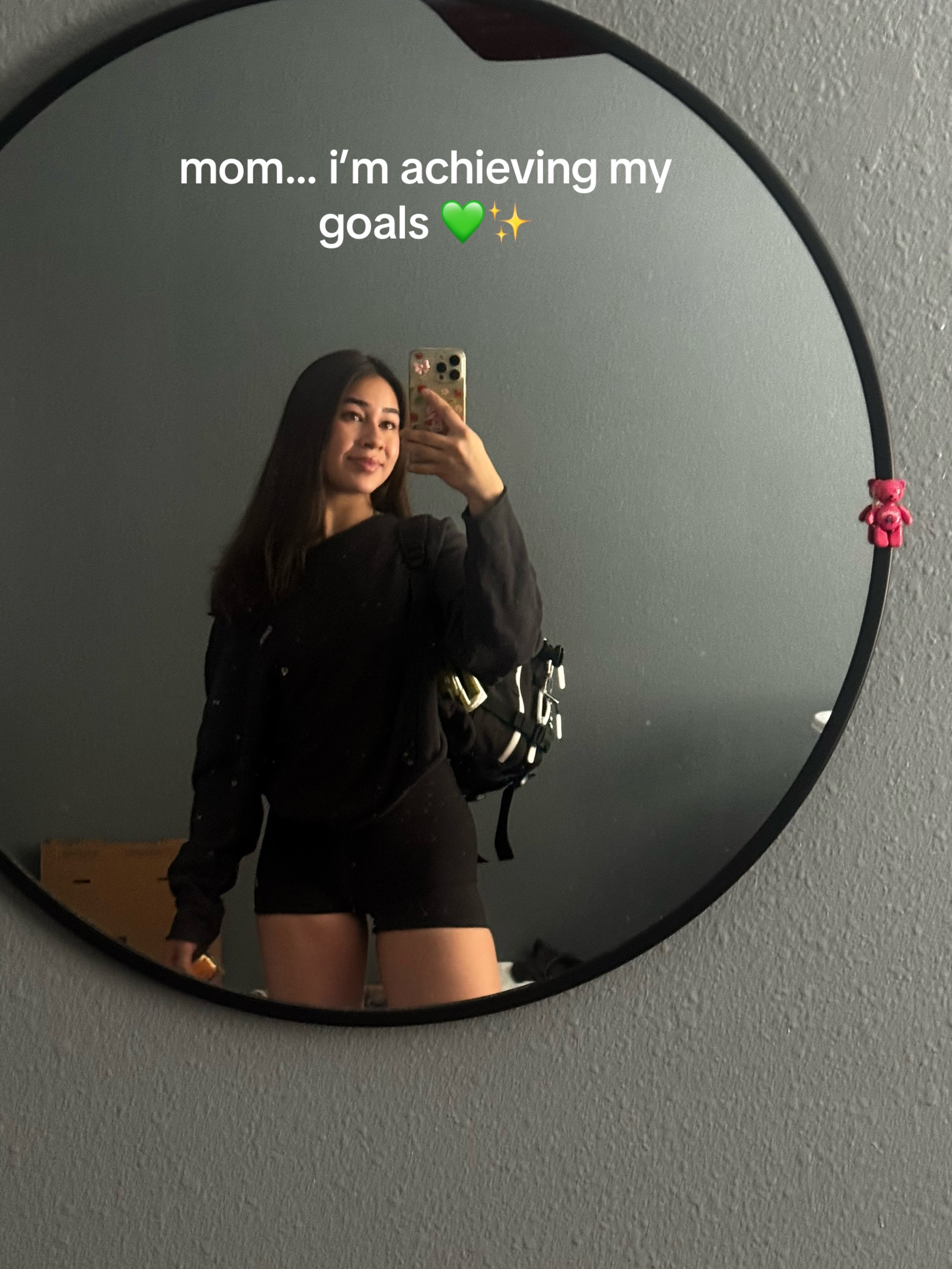 @anaika ✨