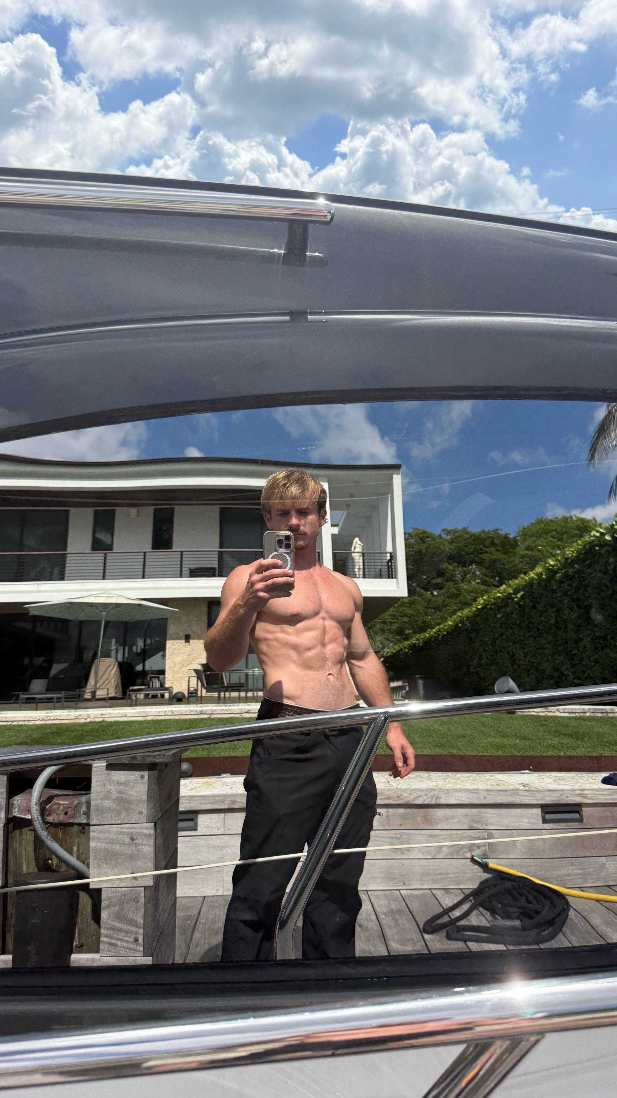 @ryan_lensi