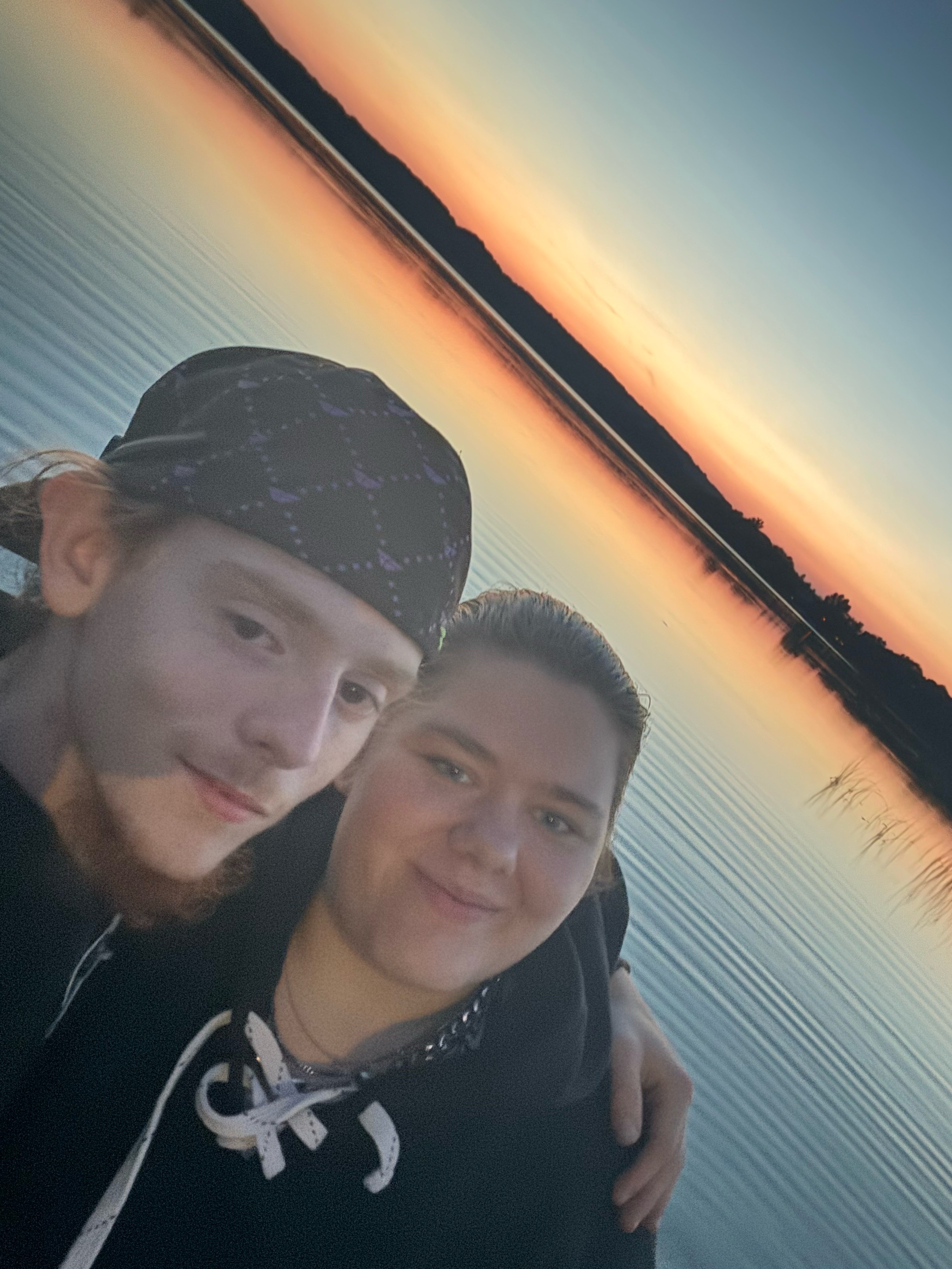 @Chloe_17