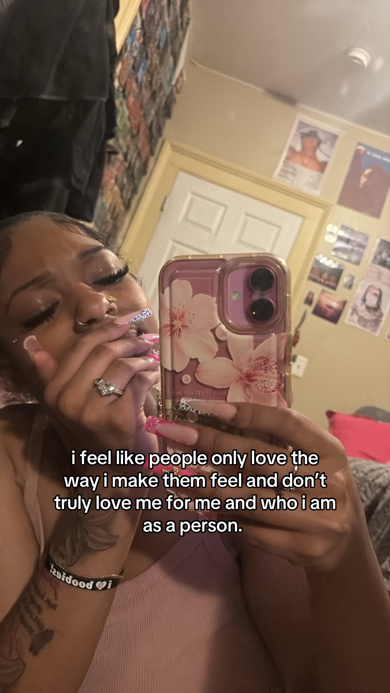 @️