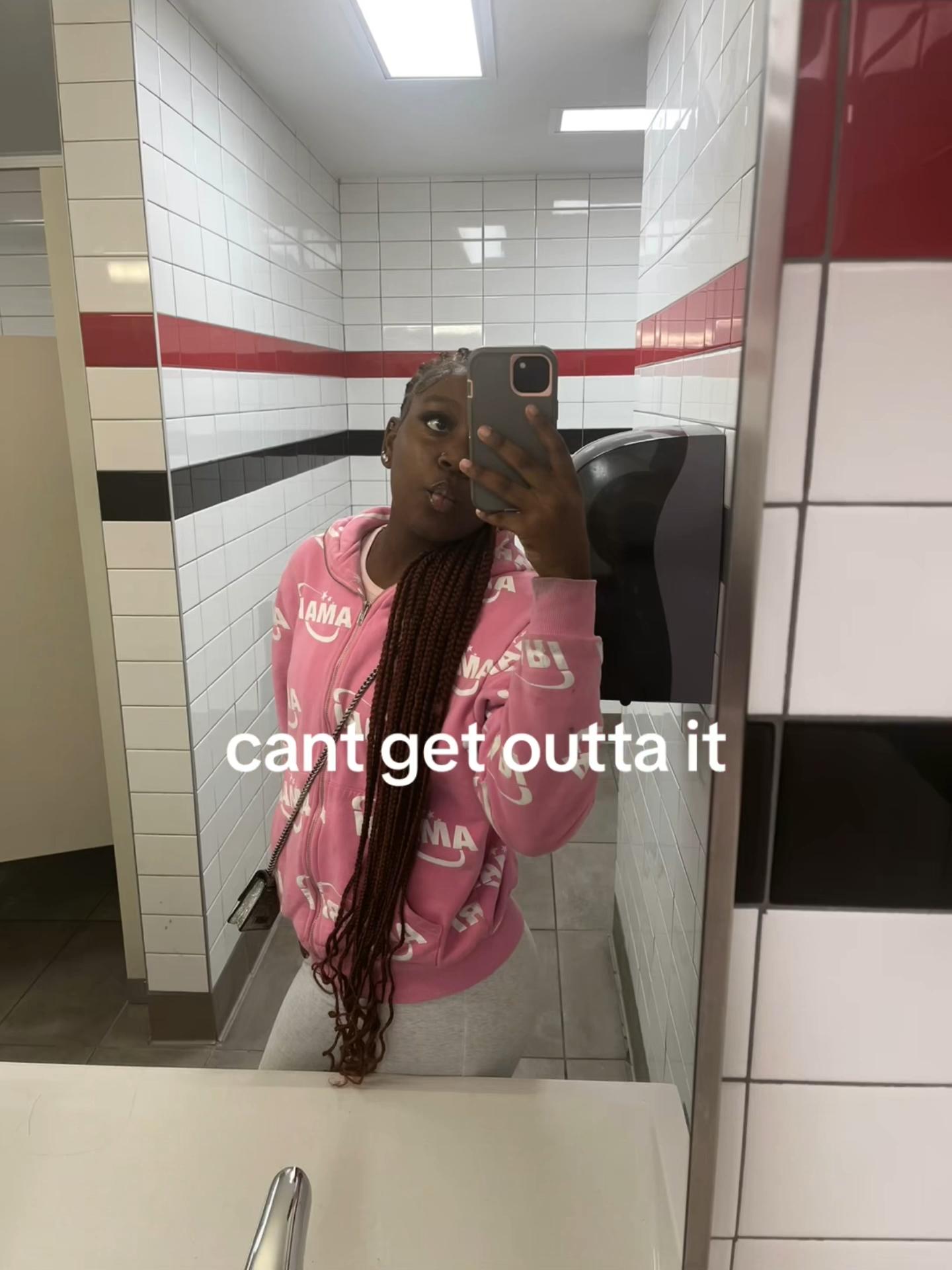 @😅
