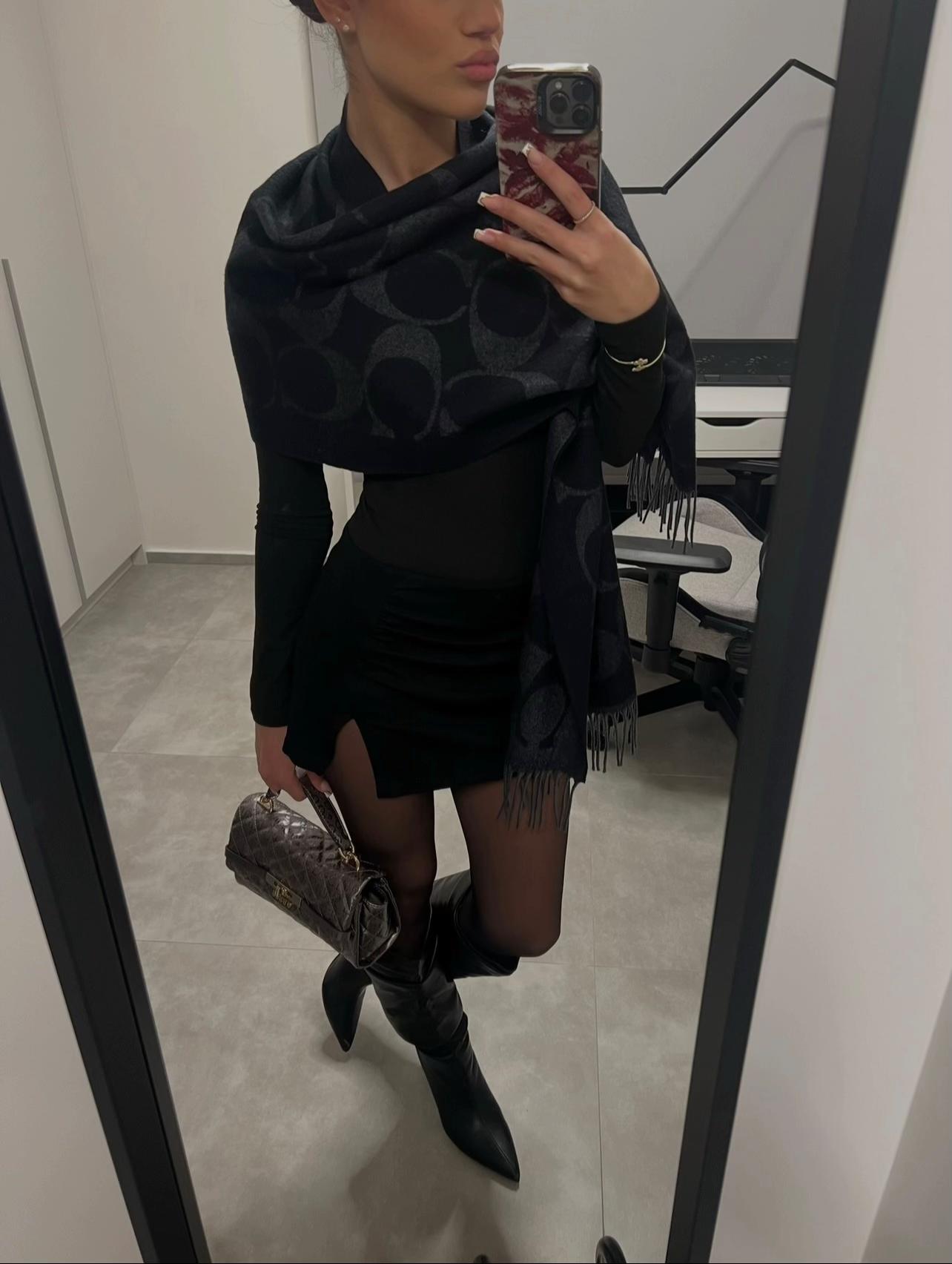 @&Phi;&omega;&tau;&epsilon;&iota;&nu;ή🥥