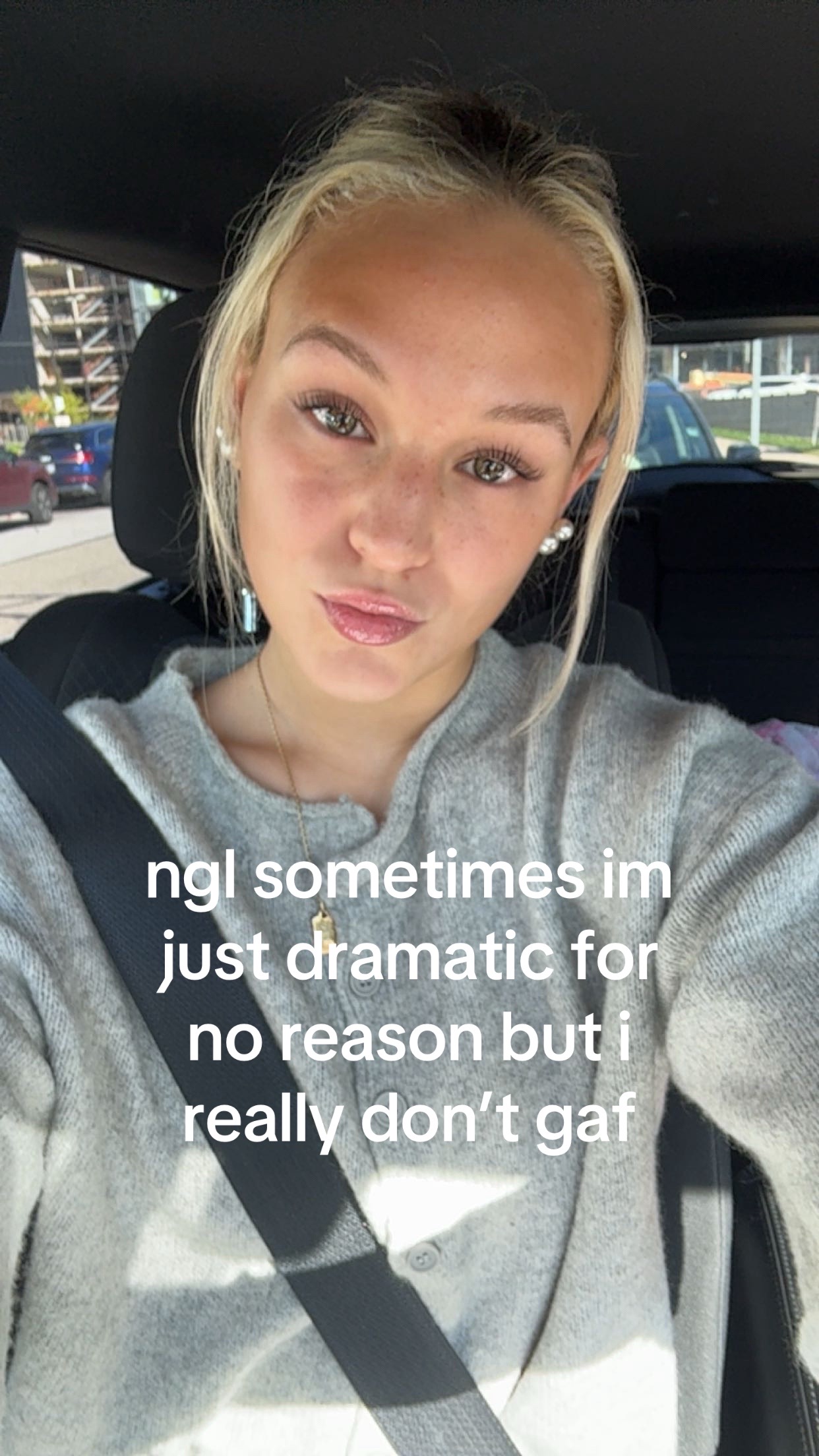 @gg