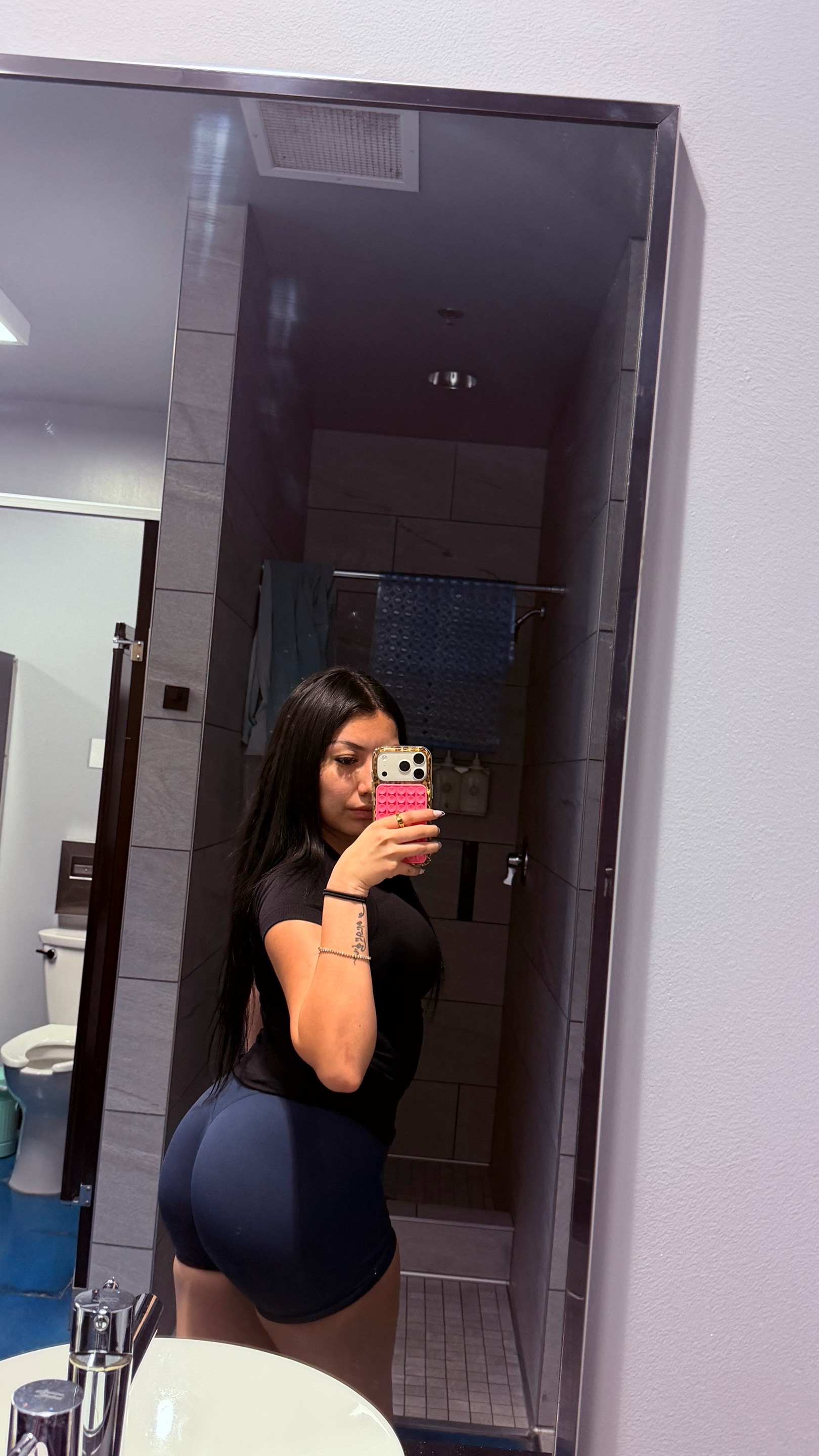 @jezel aguilar🫀
