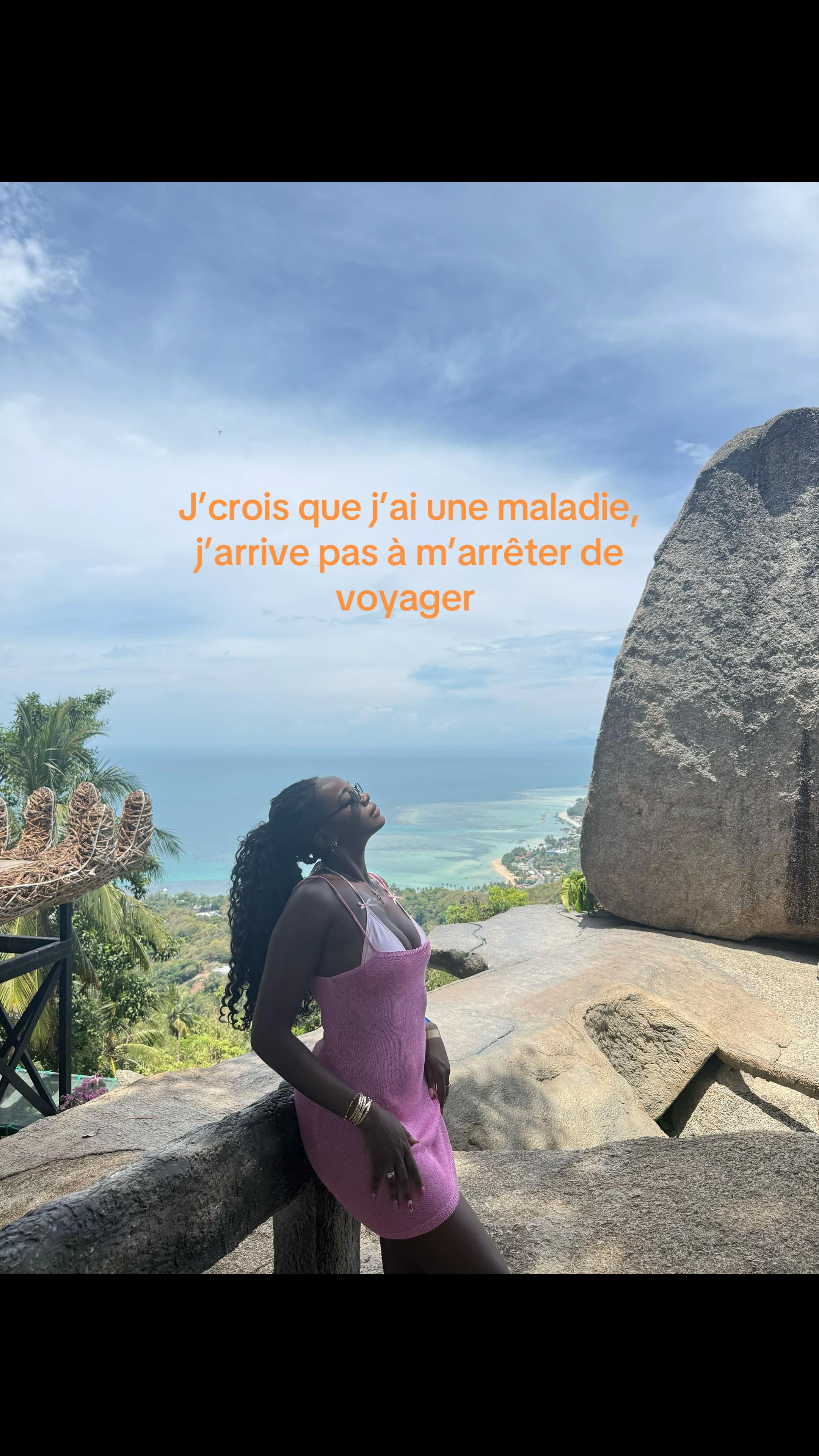 @Coco 🥥🏝️