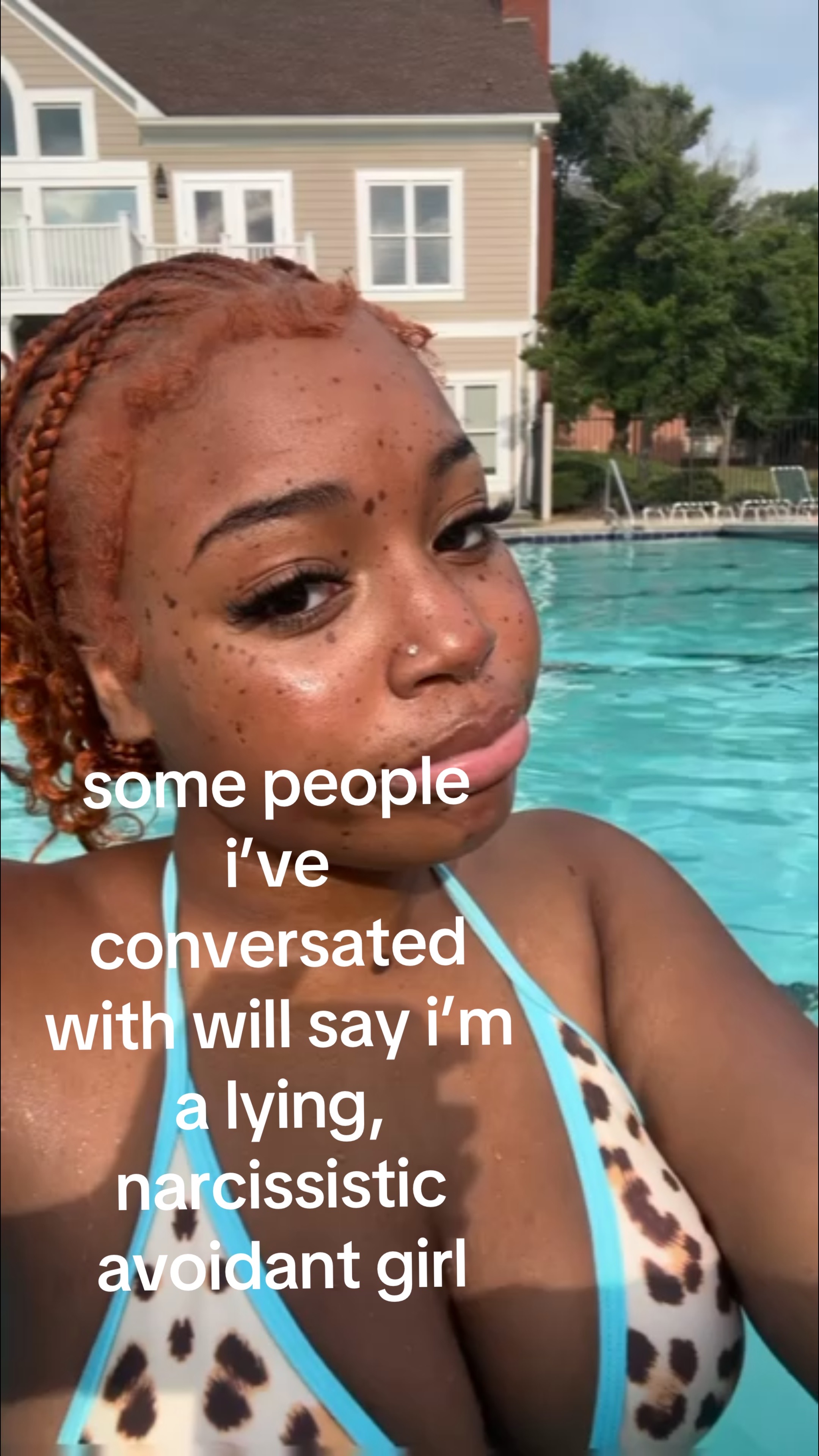 @👩🏽&zwj;🦰